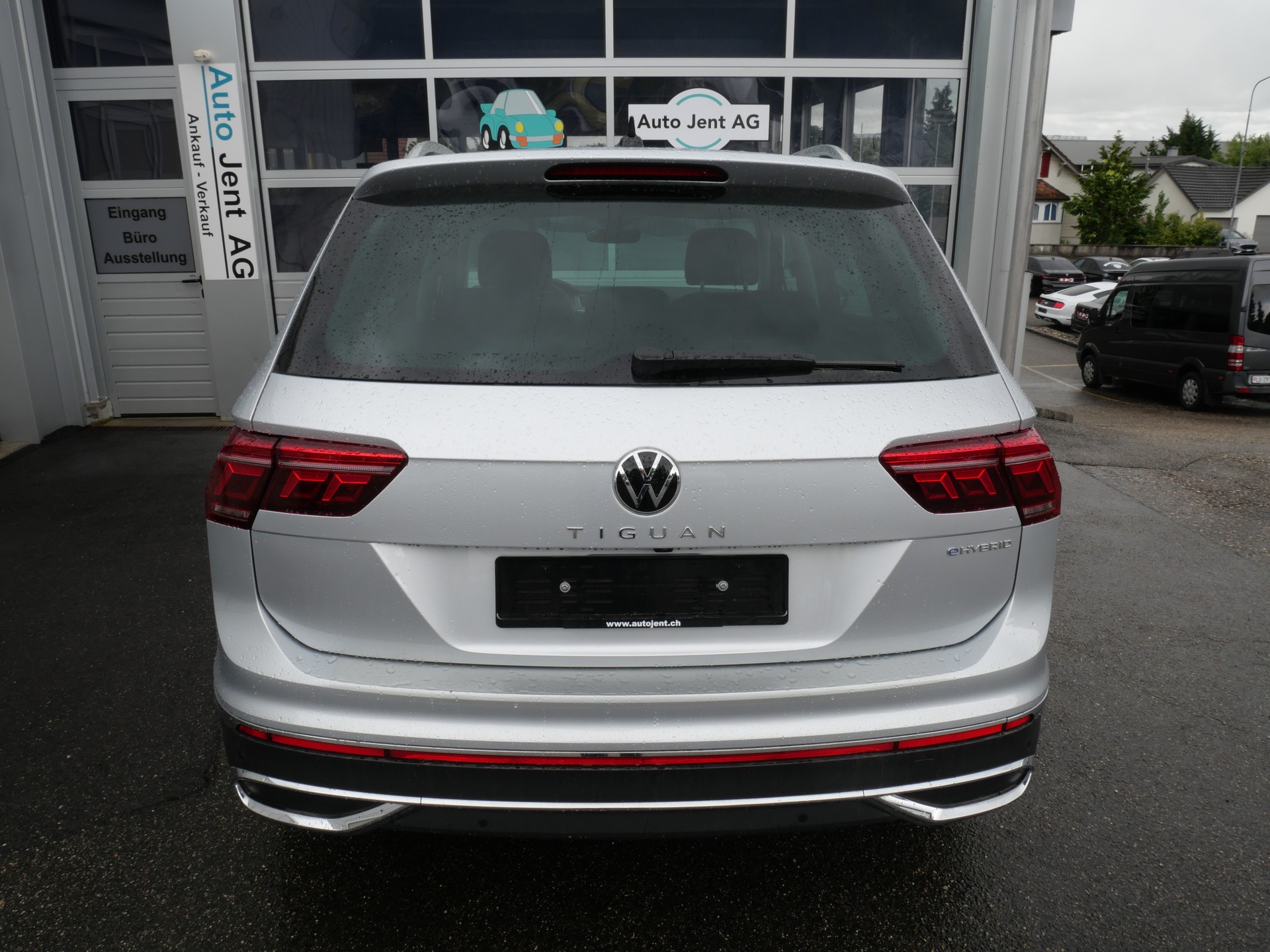 VW Tiguan 1.4TSI PHEV Elegance DSG *CH-Auto, AHK-schwenkbar, 360°-Kamera*-image-6