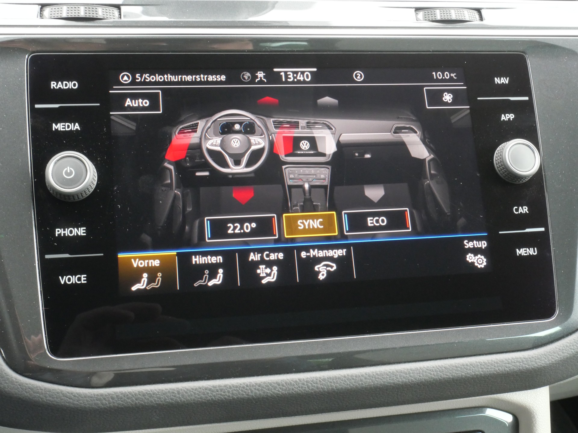 VW Tiguan 1.4TSI PHEV Elegance DSG *CH-Auto, AHK-schwenkbar, 360°-Kamera*-image-20