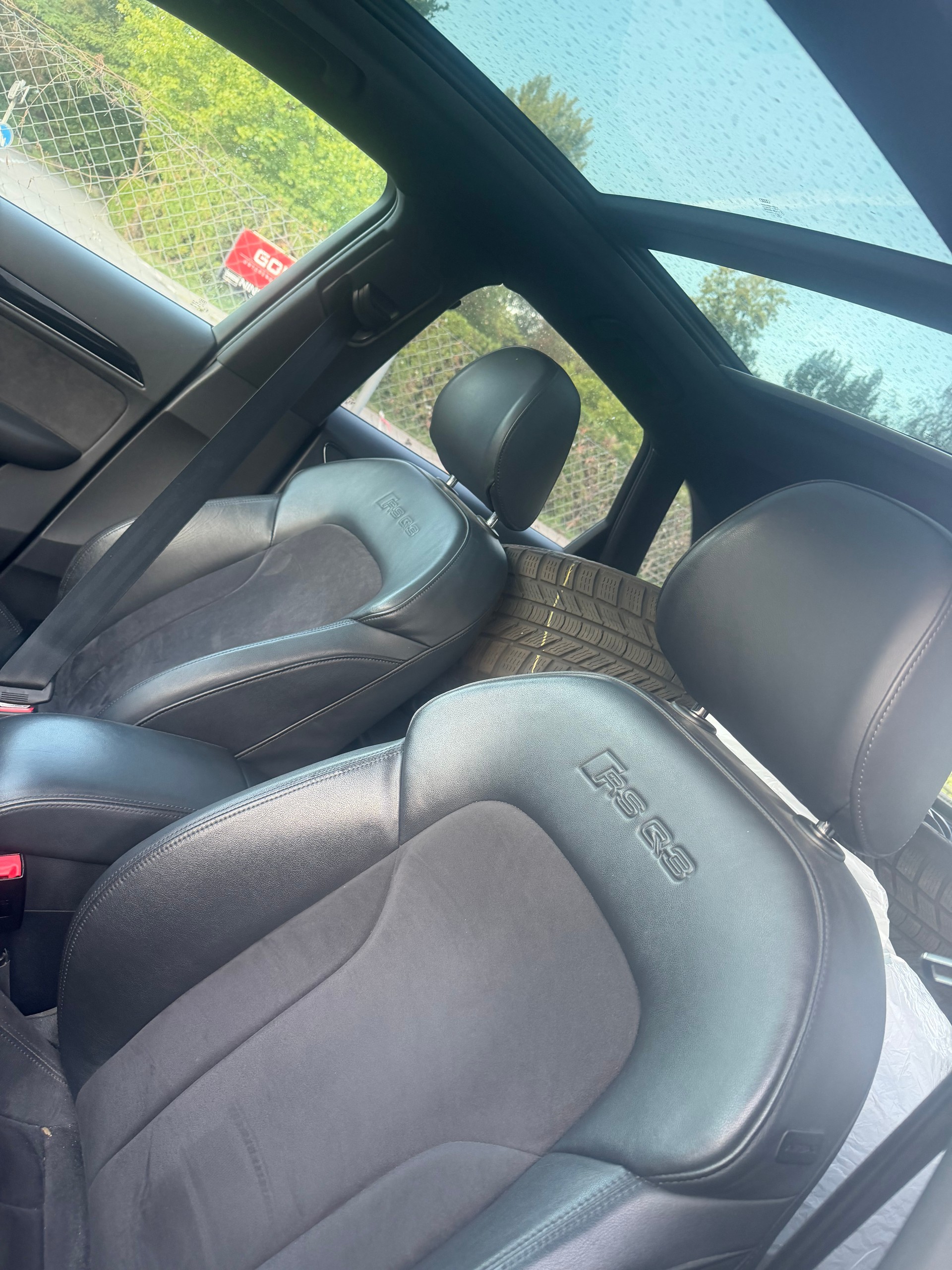 AUDI RS Q3 2.5 TFSI quattro S-tronic-image-10