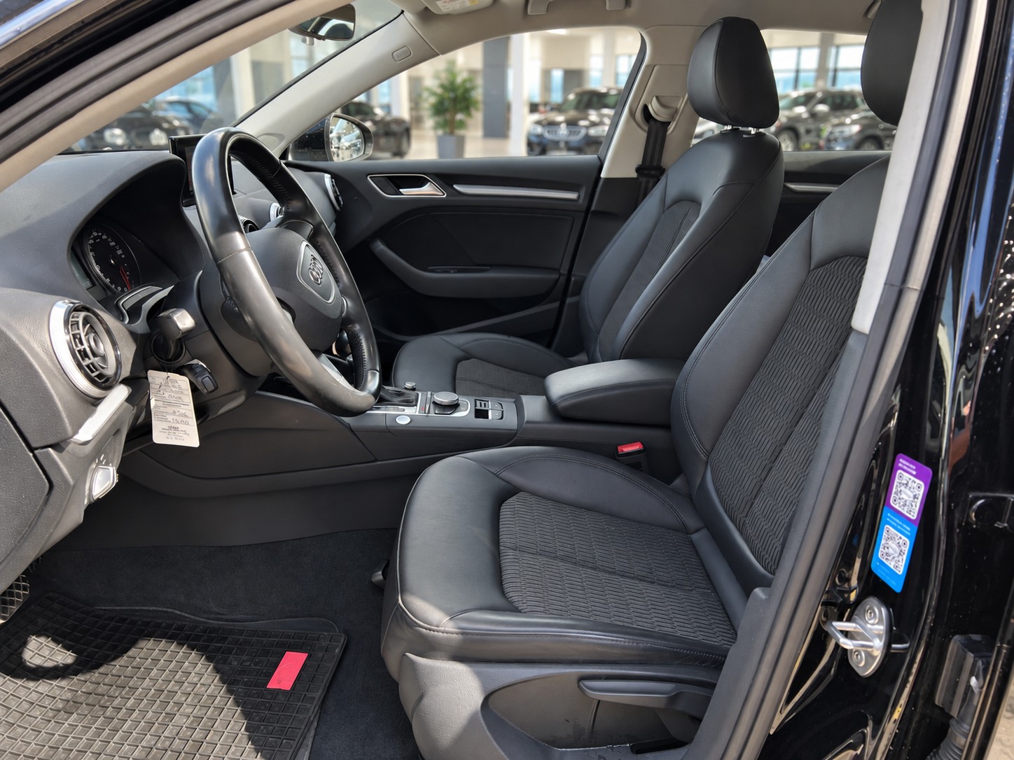 AUDI A3 Sportback 1.8 TFSI Ambition quattro S-tronic-image-8