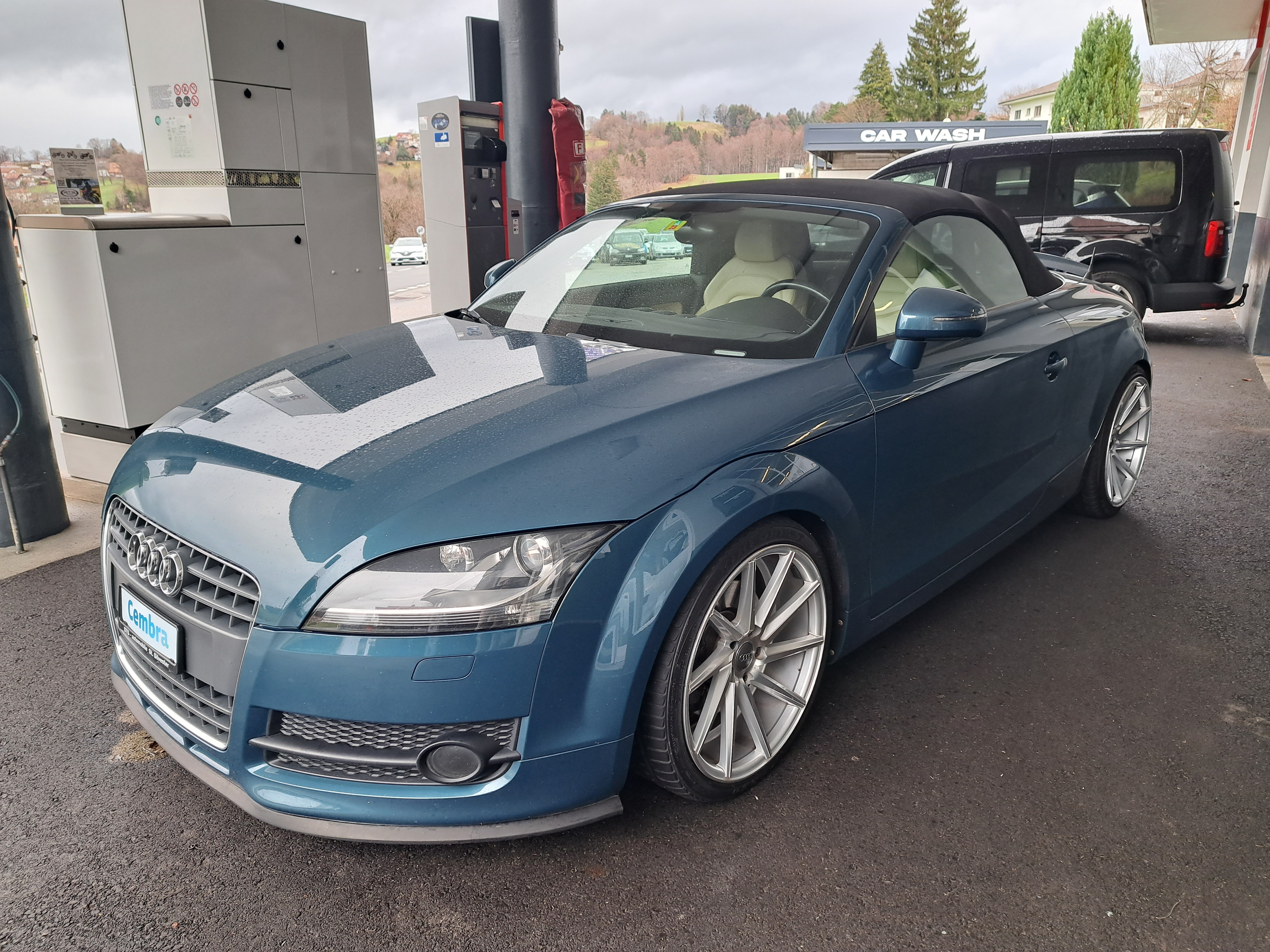 AUDI TT Roadster 2.0 (Cabriolet) Audi AUDI TT Roadster 2.0 (Cabriolet)