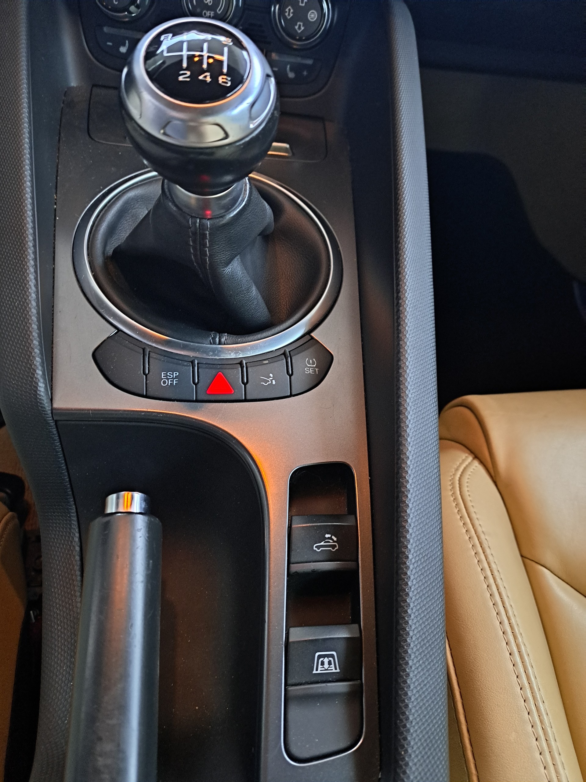 AUDI TT Roadster 2.0 TFSI-image-7