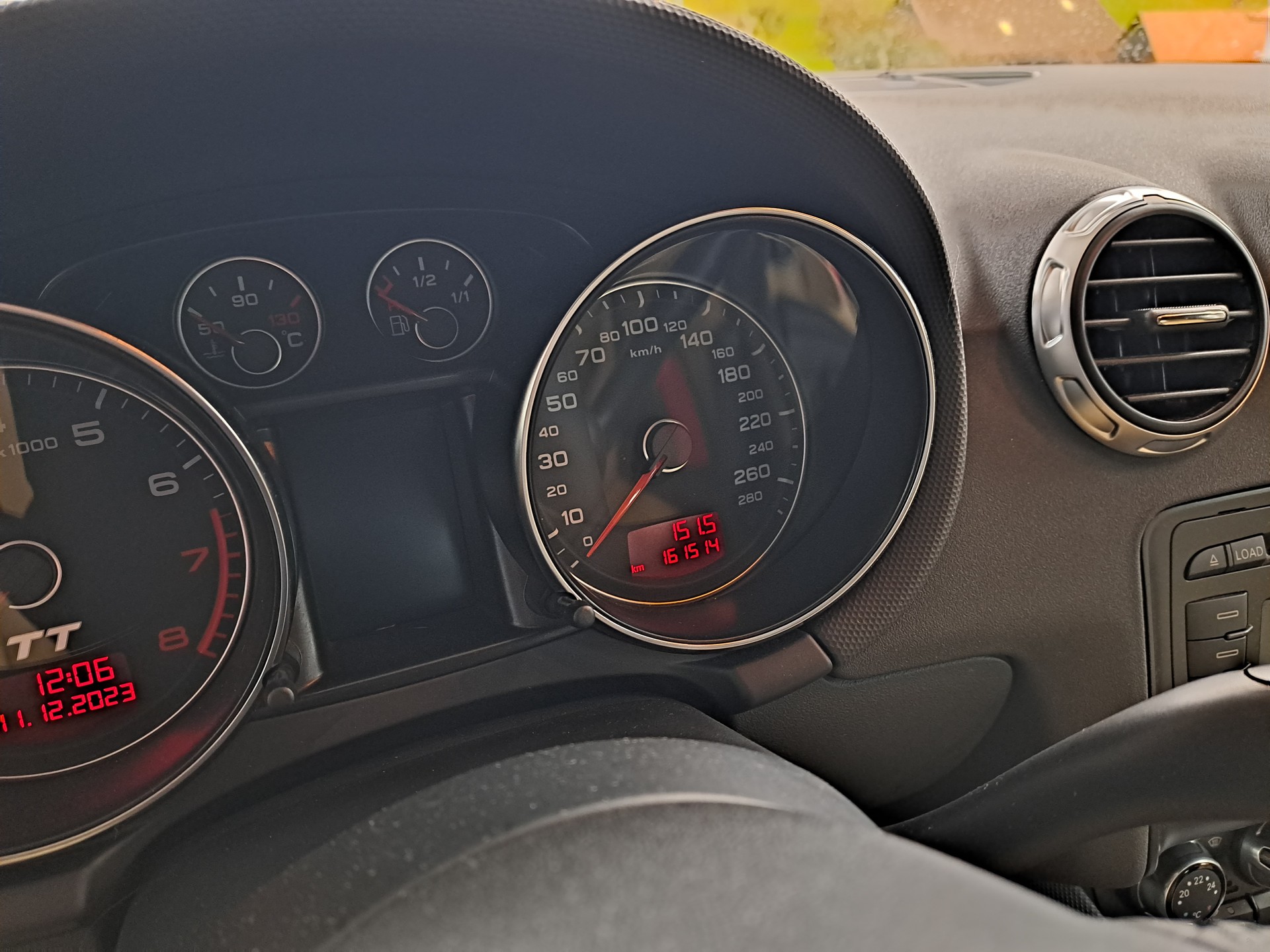 AUDI TT Roadster 2.0 TFSI-image-8