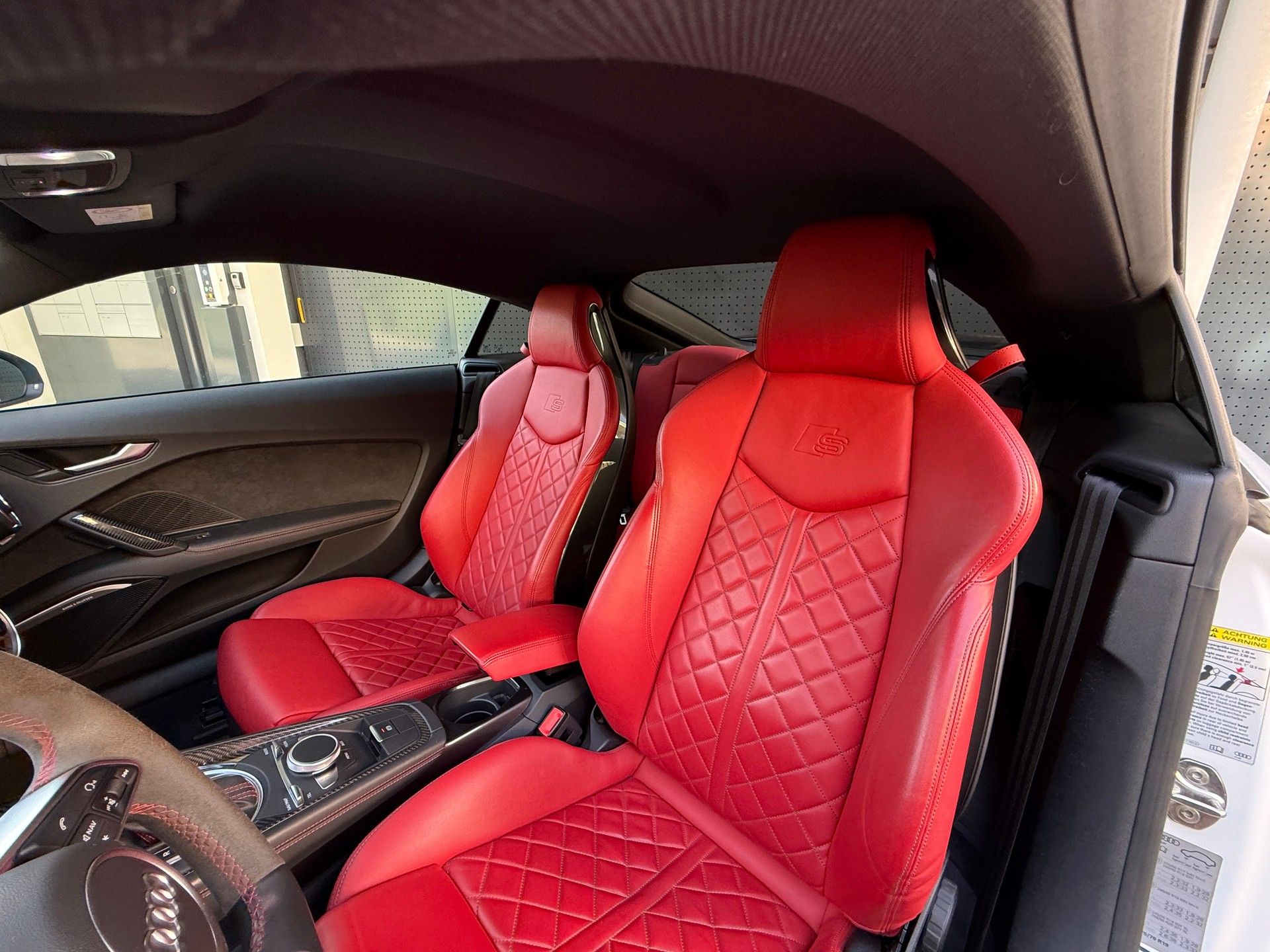 AUDI S Competition-image-5