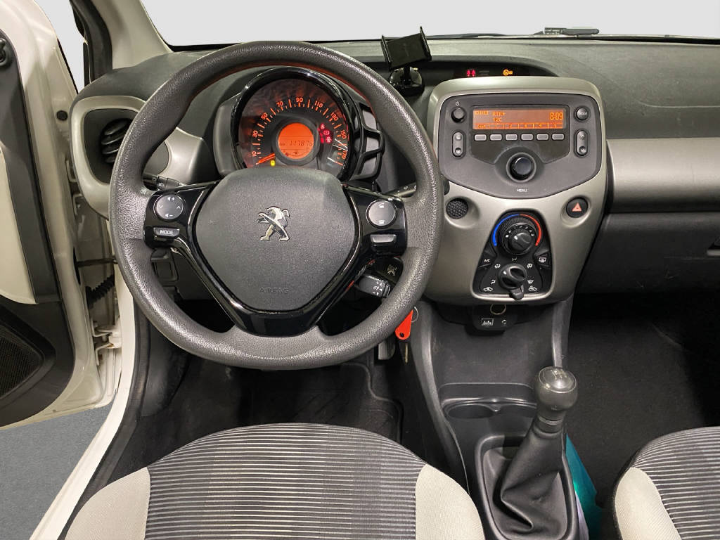 PEUGEOT 108 1.2 PureTech Active Top-image-9