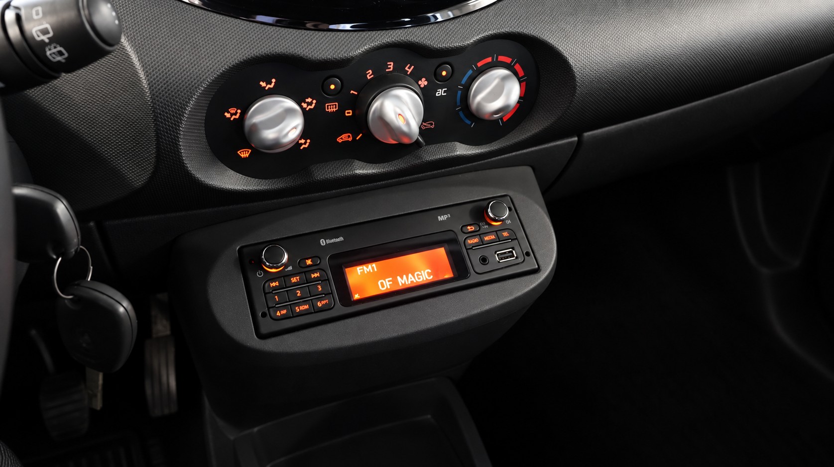 RENAULT Twingo 1.2 16V Dynamique-image-10
