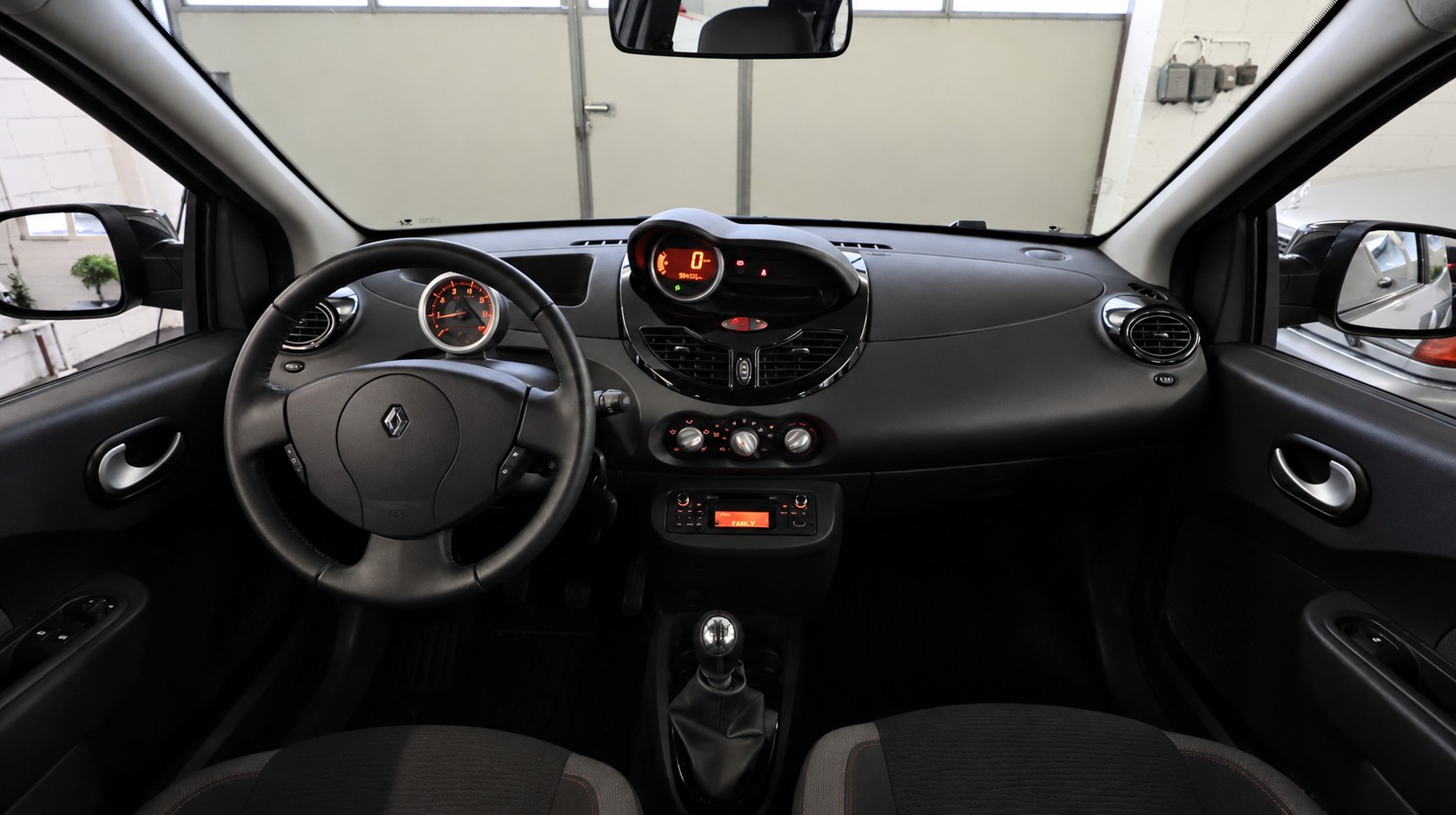 RENAULT Twingo 1.2 16V Dynamique-image-4