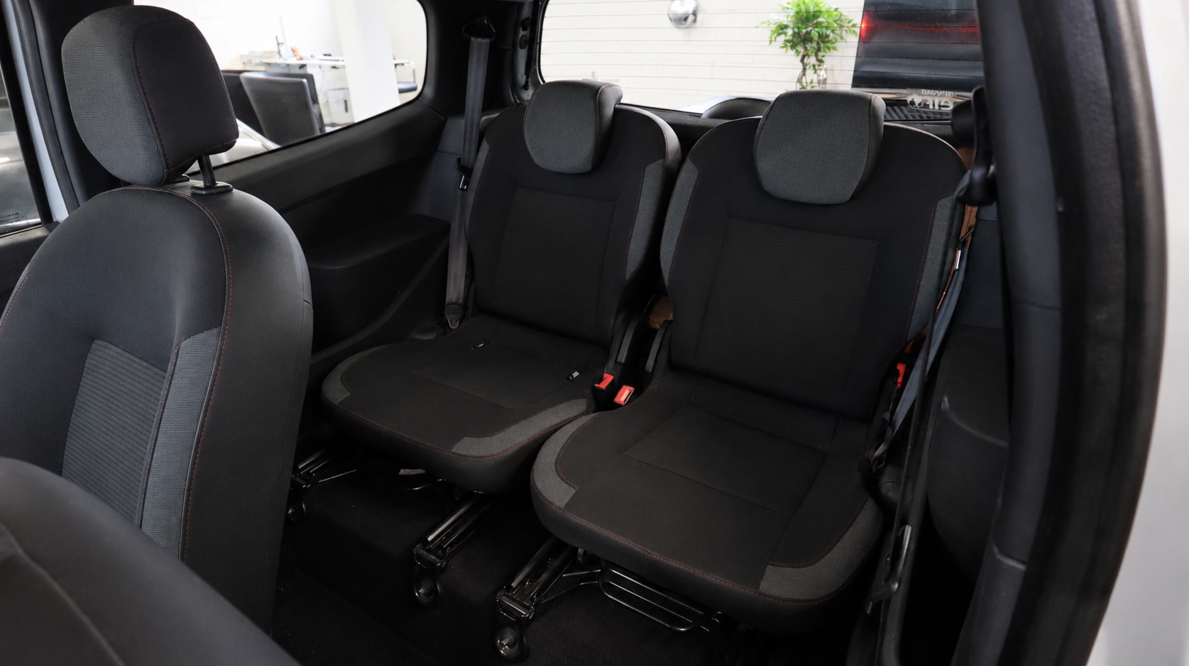 RENAULT Twingo 1.2 16V Dynamique-image-12