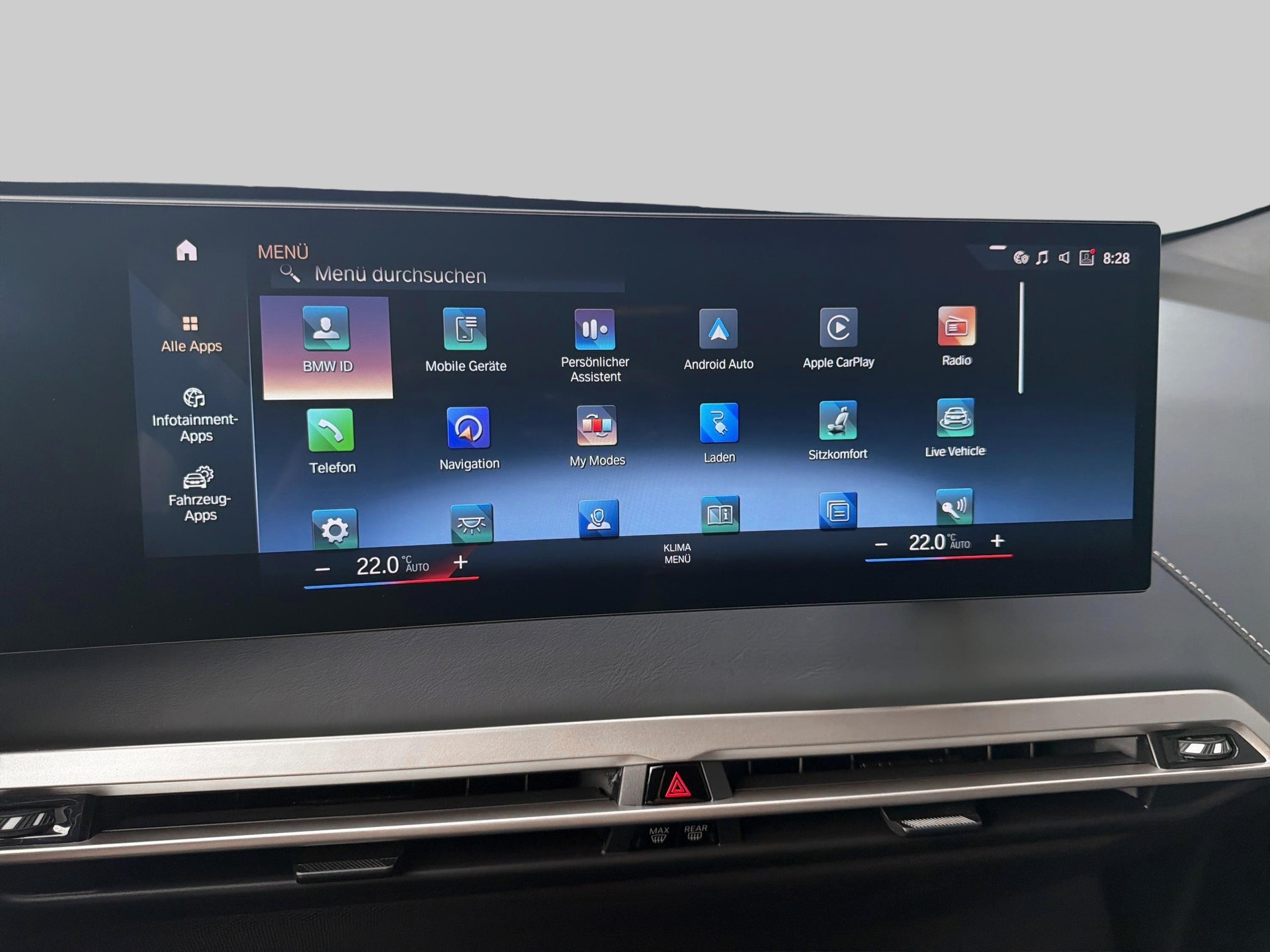 BMW iX xDrive40-image-11