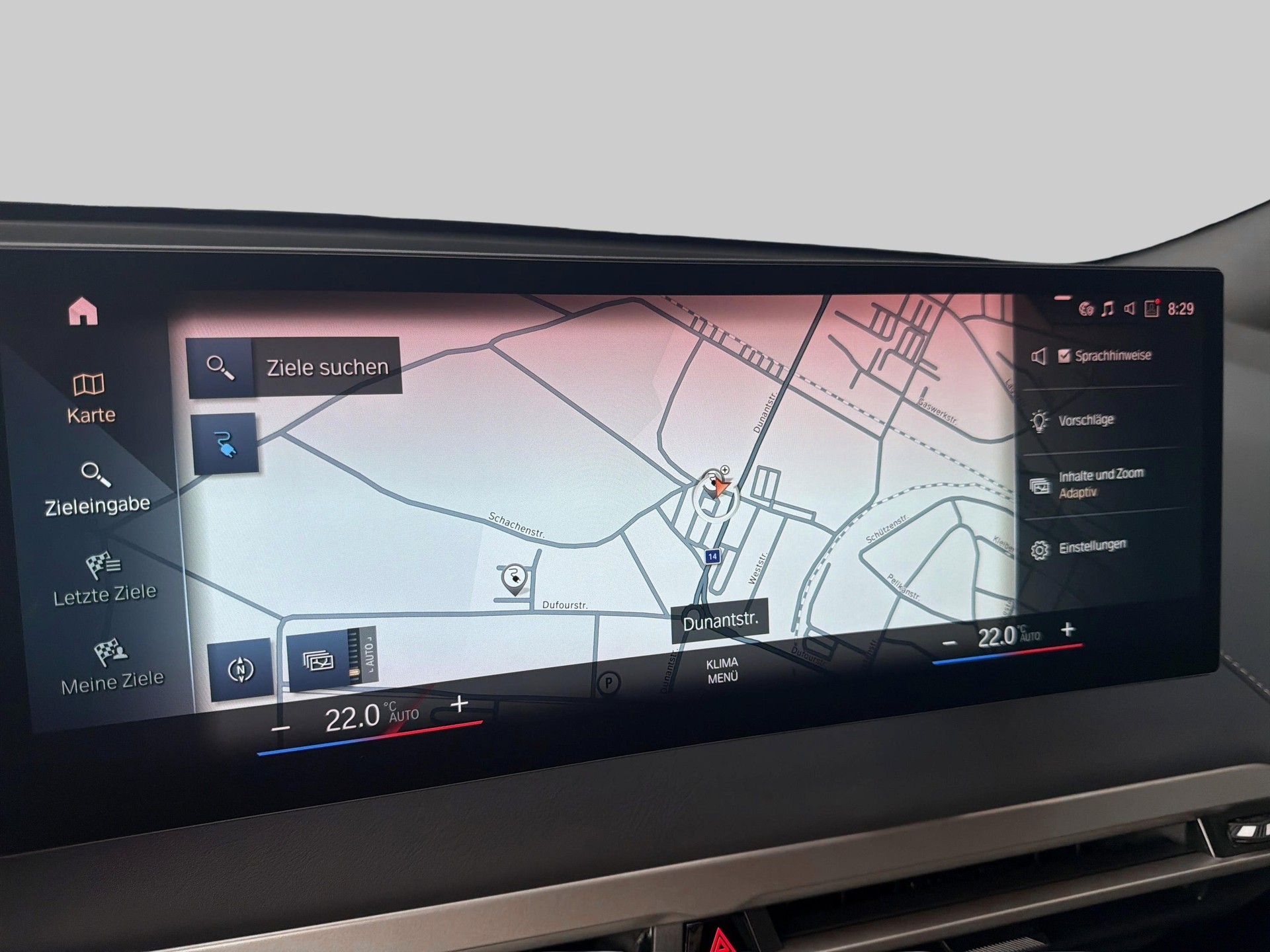 BMW iX xDrive40-image-15