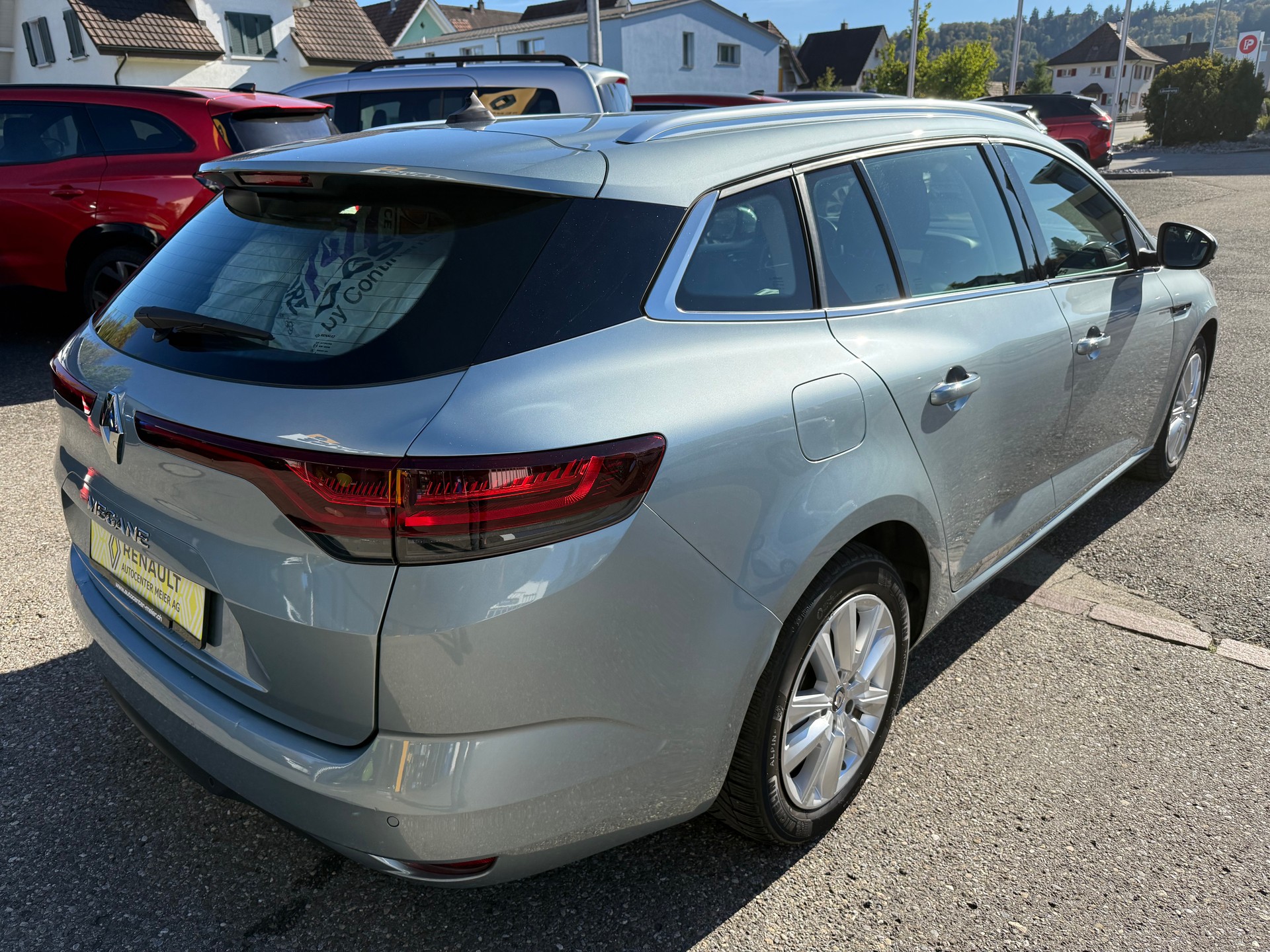 RENAULT Mégane Grandtour 1.5 dCi Zen EDC-image-5
