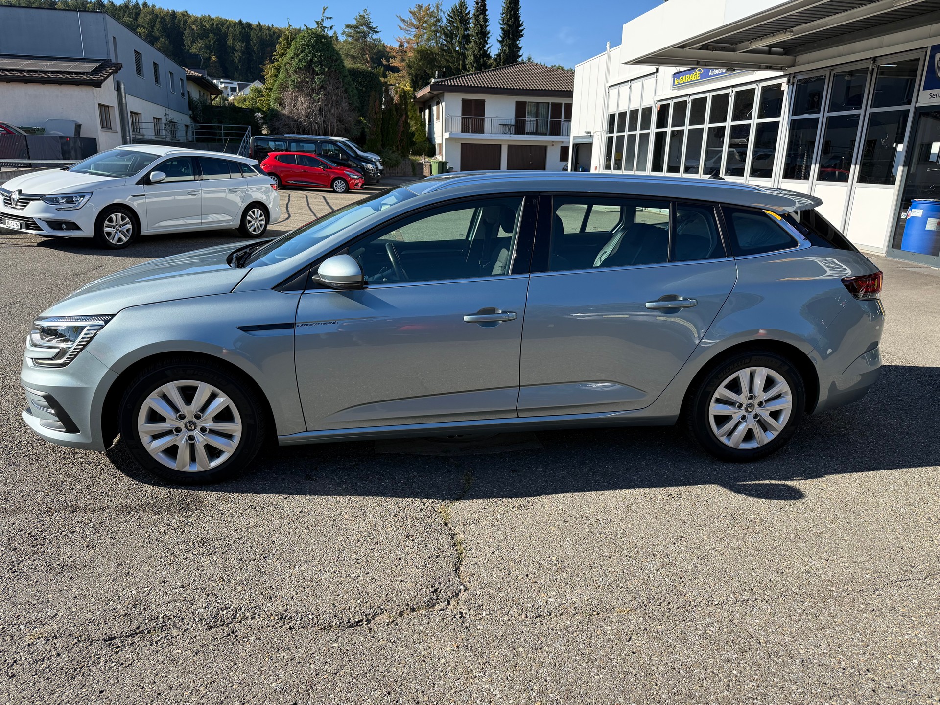 RENAULT Mégane Grandtour 1.5 dCi Zen EDC-image-2