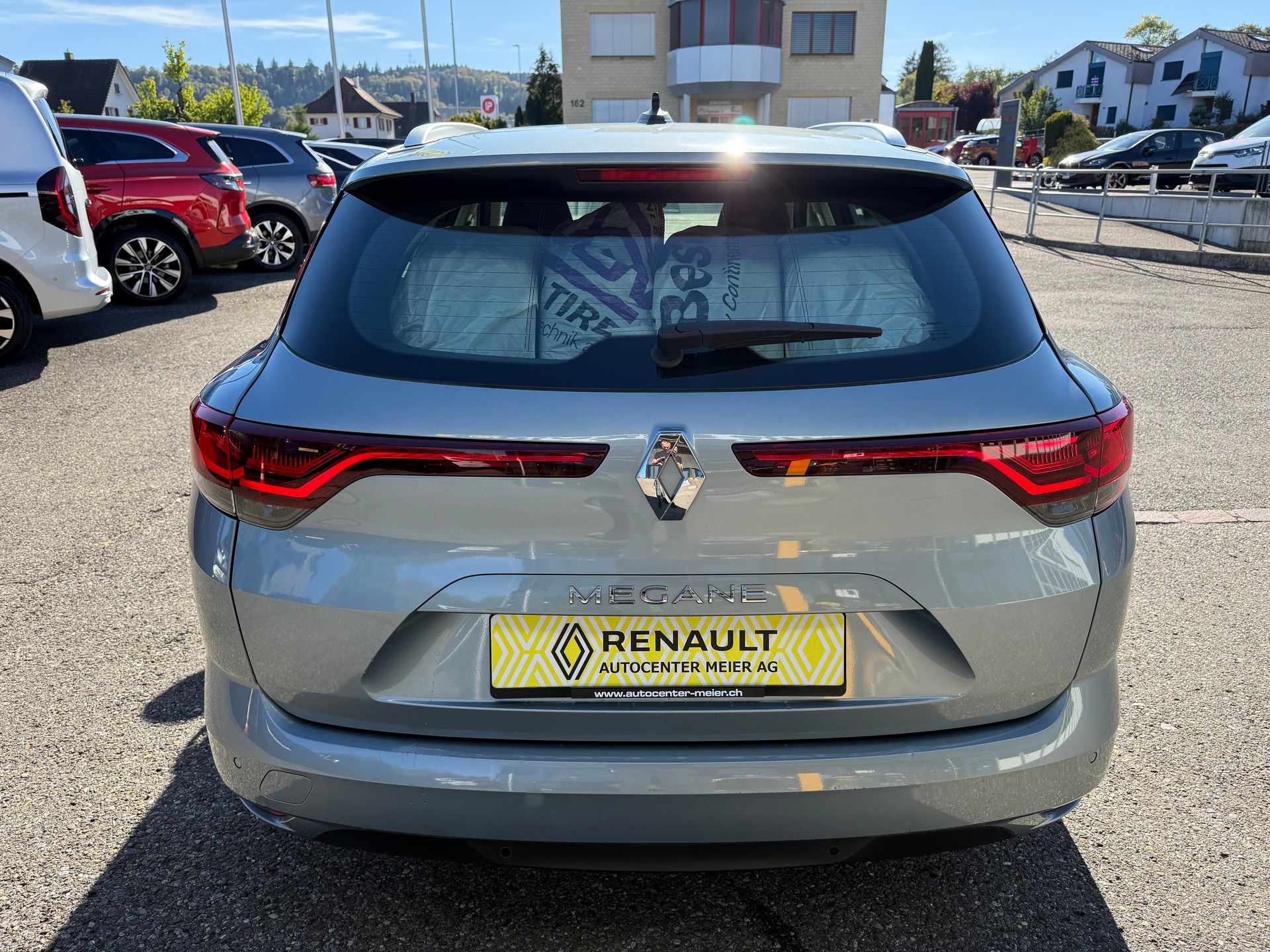 RENAULT Mégane Grandtour 1.5 dCi Zen EDC-image-4