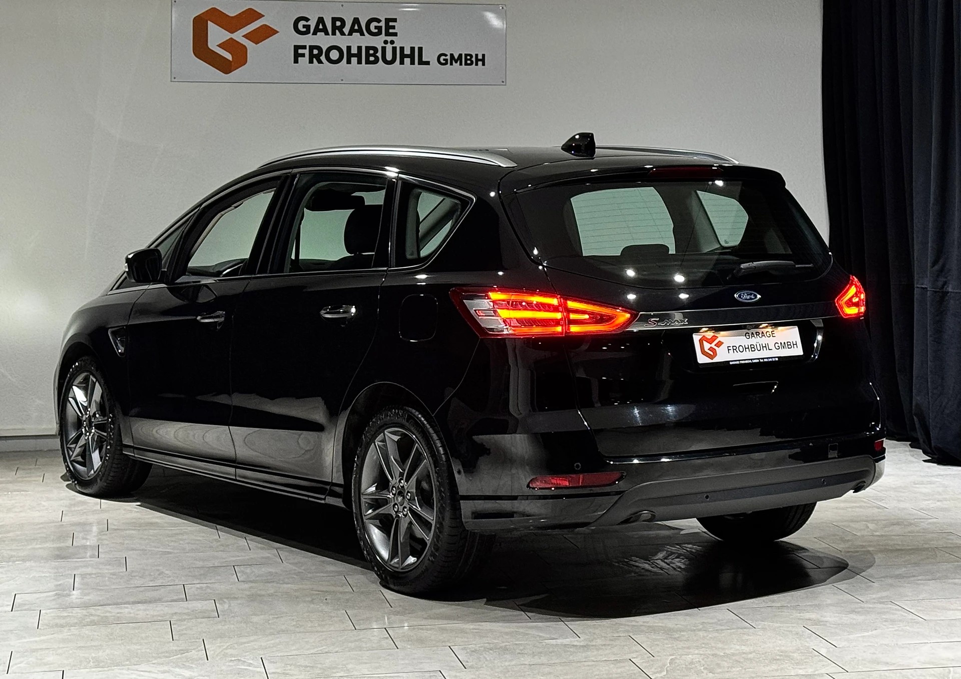 FORD S-Max 2.0 TDCi Titanium Automatic-image-4