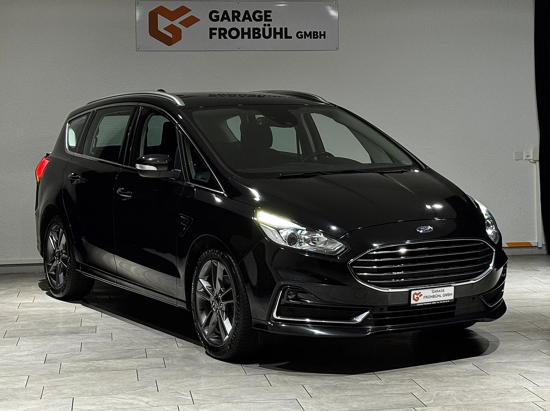 FORD S-Max 2.0 TDCi Titanium Automatic-image-2