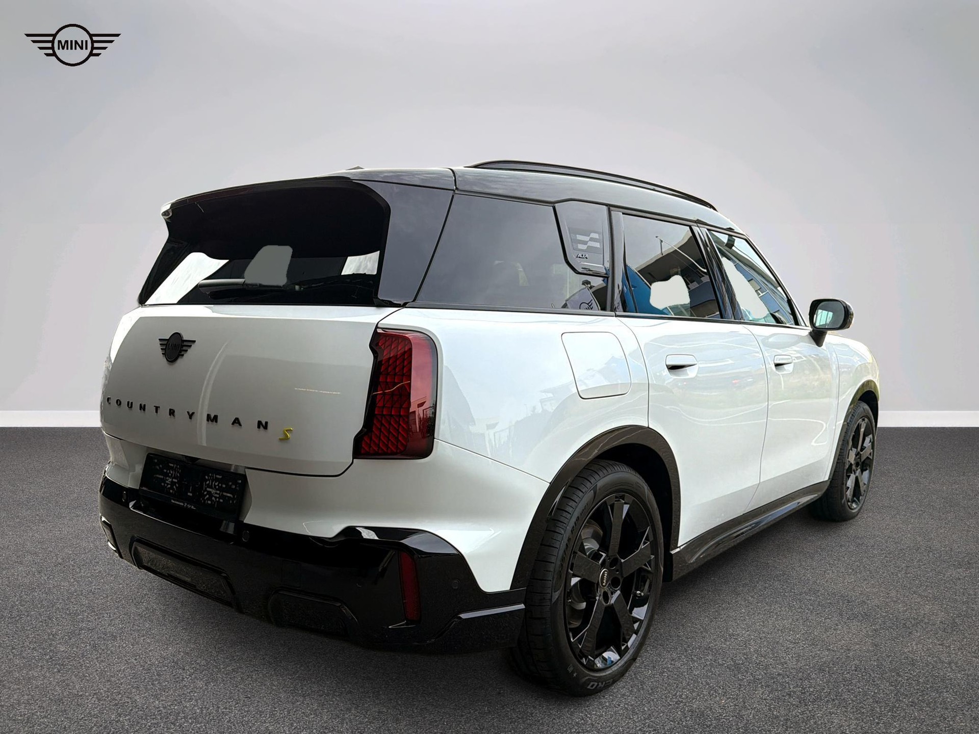 MINI Countryman SE ALL4-image-3