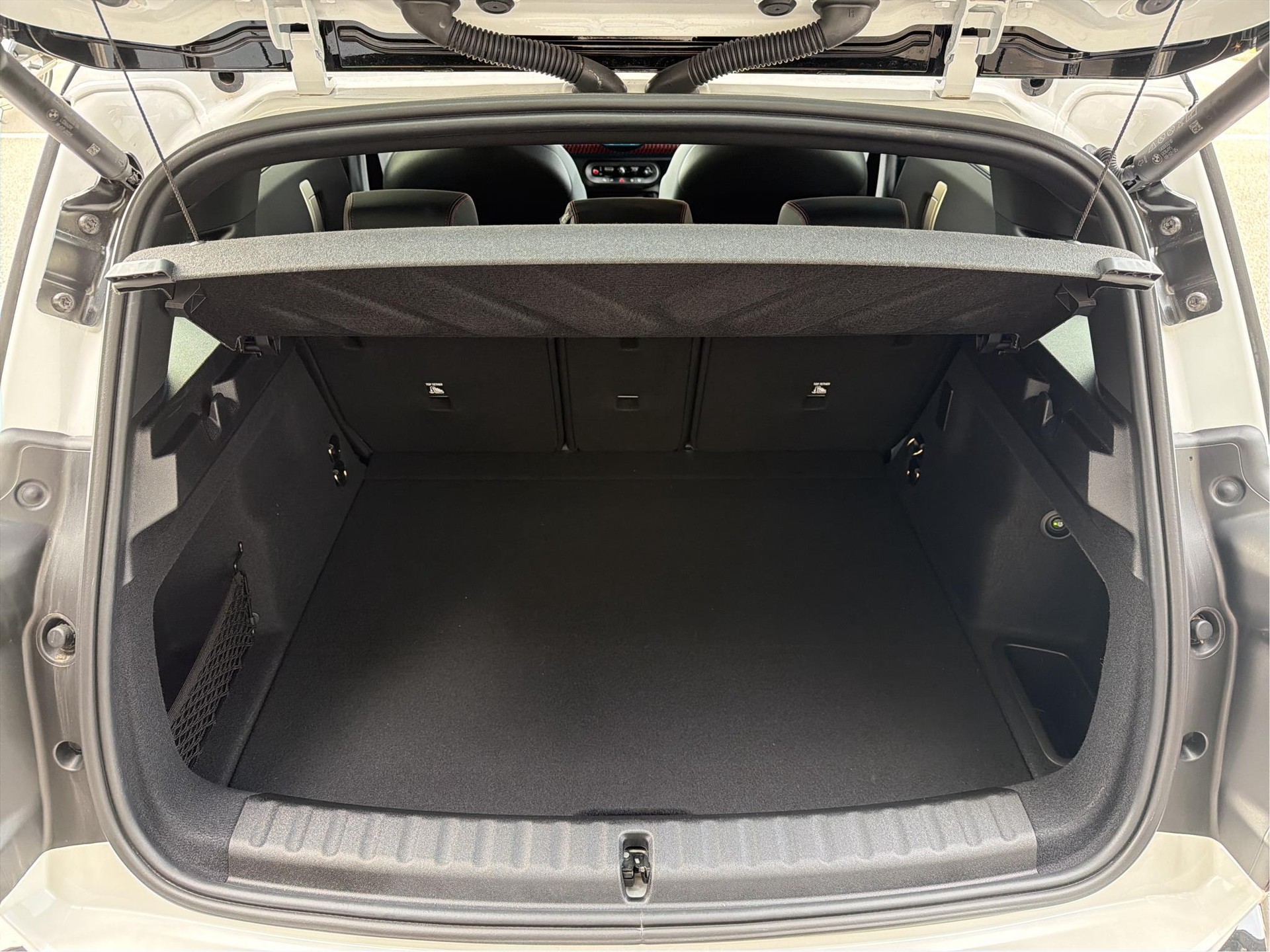 MINI Countryman SE ALL4-image-15