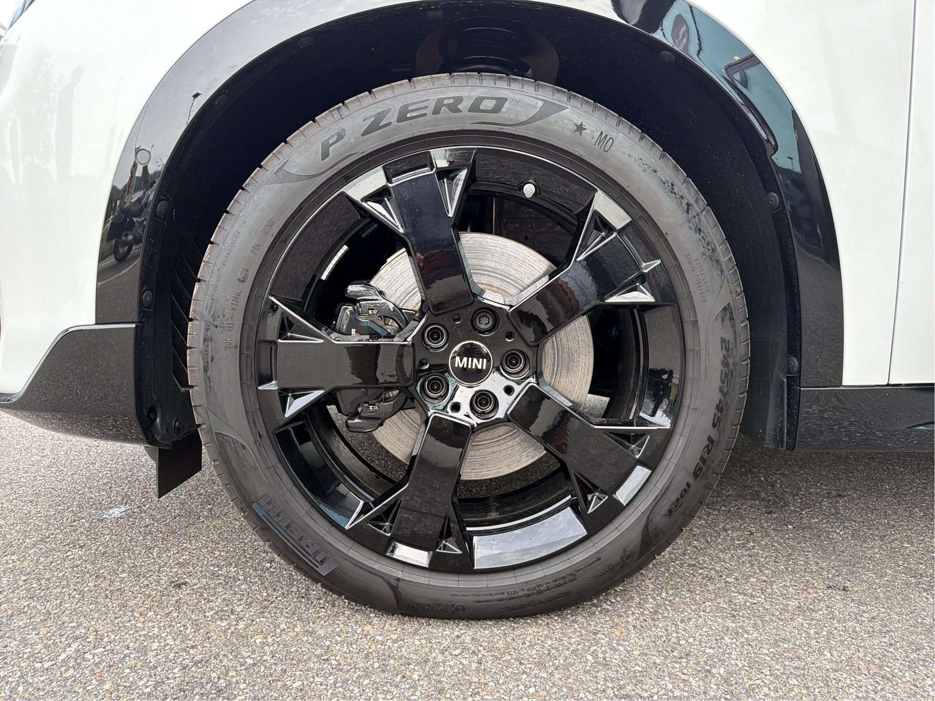 MINI Countryman SE ALL4-image-7