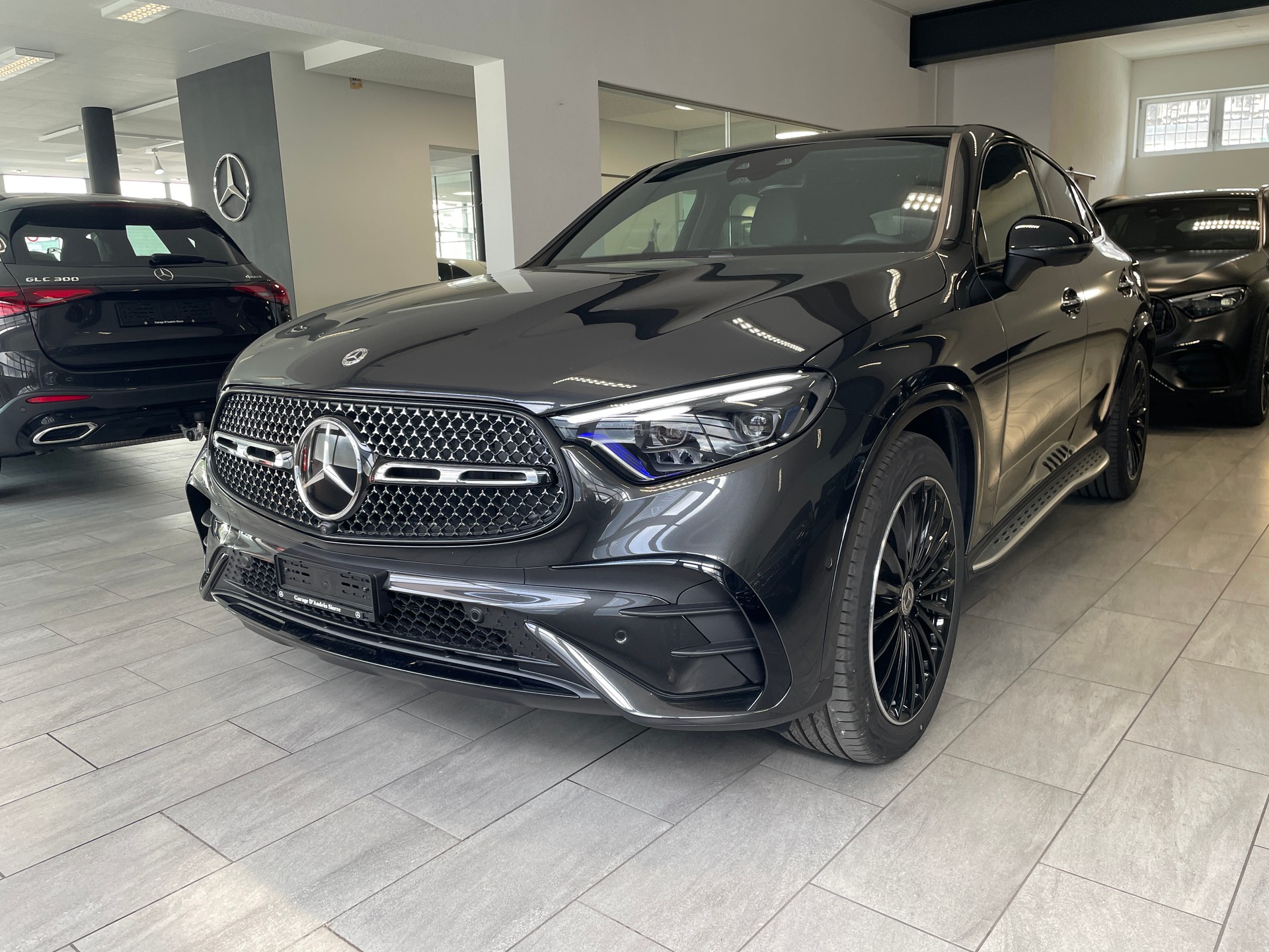 MERCEDES-BENZ GLC Coupé 300 4Matic 9G-Tronic AMG Line-image-1
