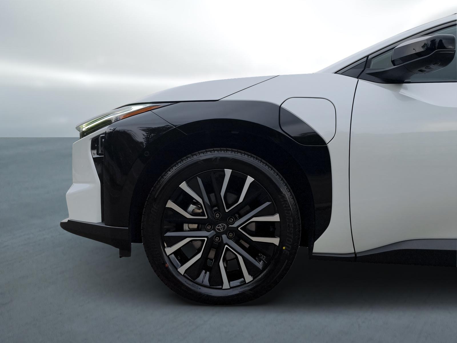 TOYOTA bZ4X Premium AWD-image-11