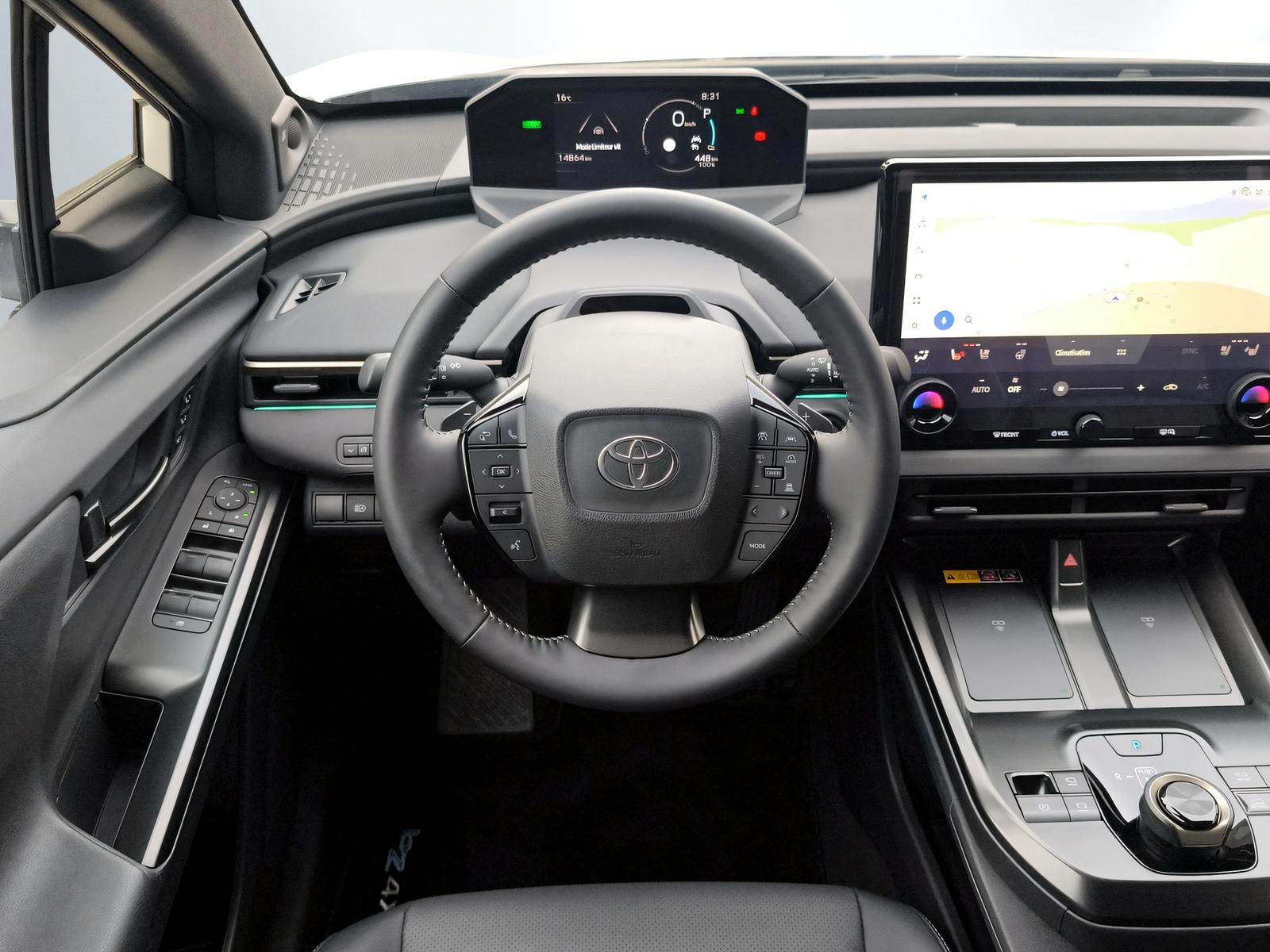 TOYOTA bZ4X Premium AWD-image-4