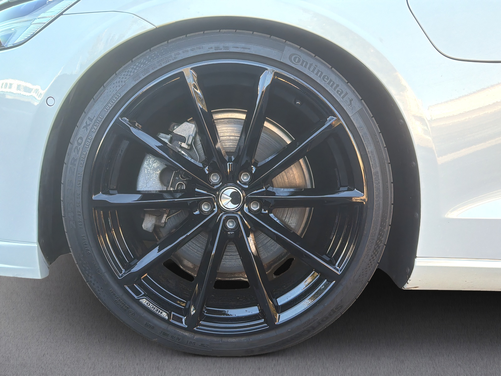 VOLVO V60 2.0 T8 TE Ultra Dark Heico-image-16