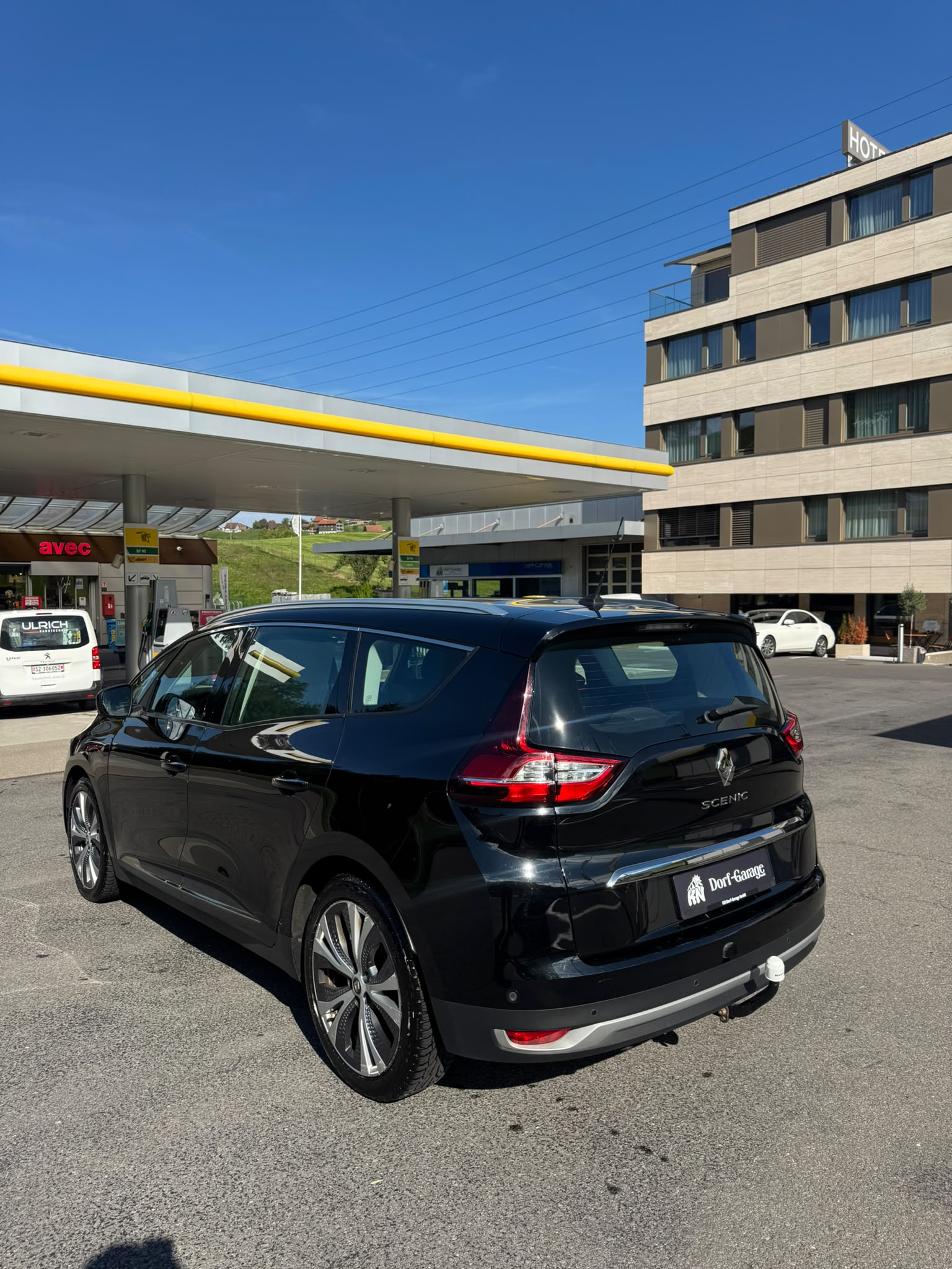 RENAULT Grand Scénic 1.3 16V Turbo Intens-image-4