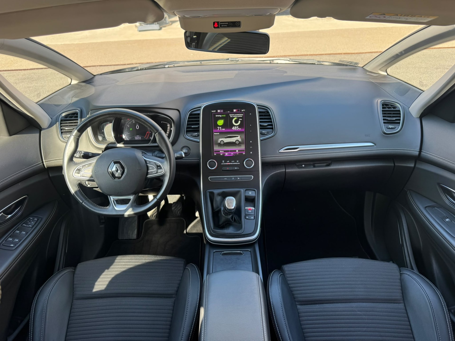 RENAULT Grand Scénic 1.3 16V Turbo Intens-image-8