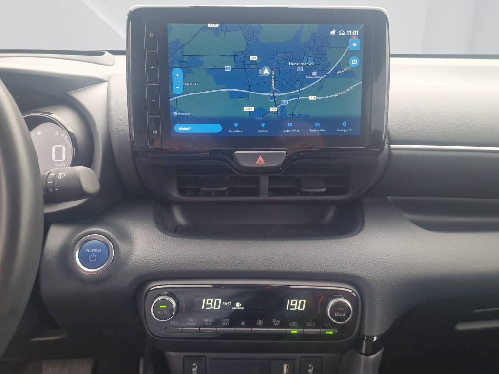 TOYOTA Yaris 1.5 VVT-i HSD Pop-image-11