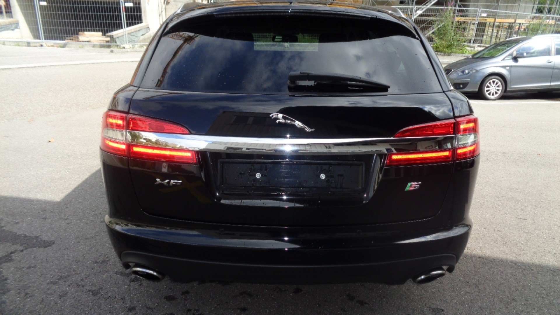 JAGUAR XF Sportbrake 3.0d S V6 Premium Luxury-image-6