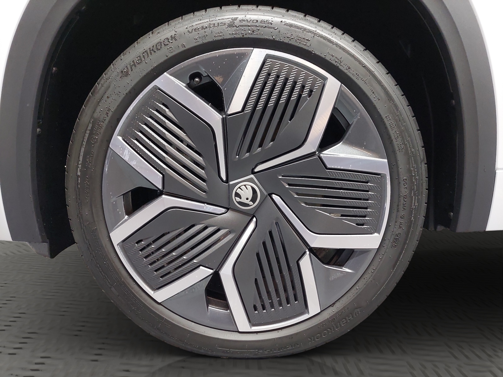 SKODA Kodiaq 2.0 TSI Sportline 4x4-image-15