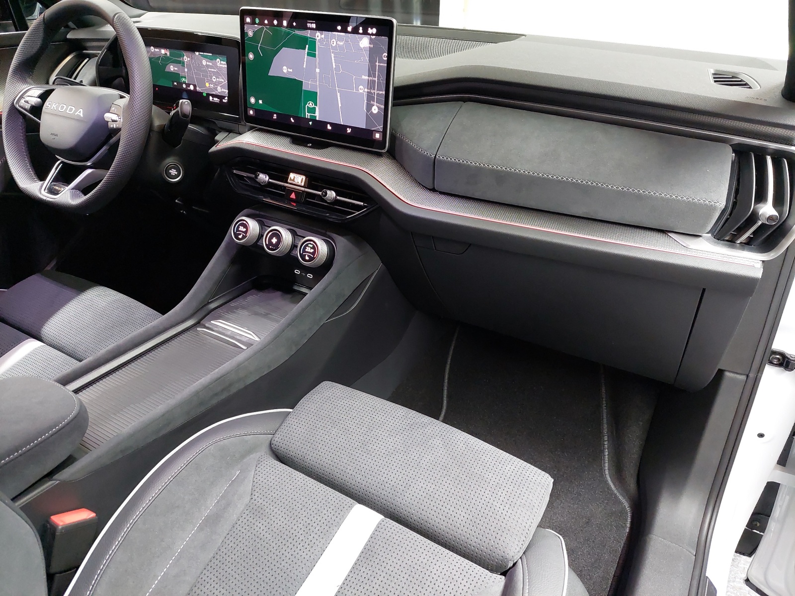 SKODA Kodiaq 2.0 TSI Sportline 4x4-image-9