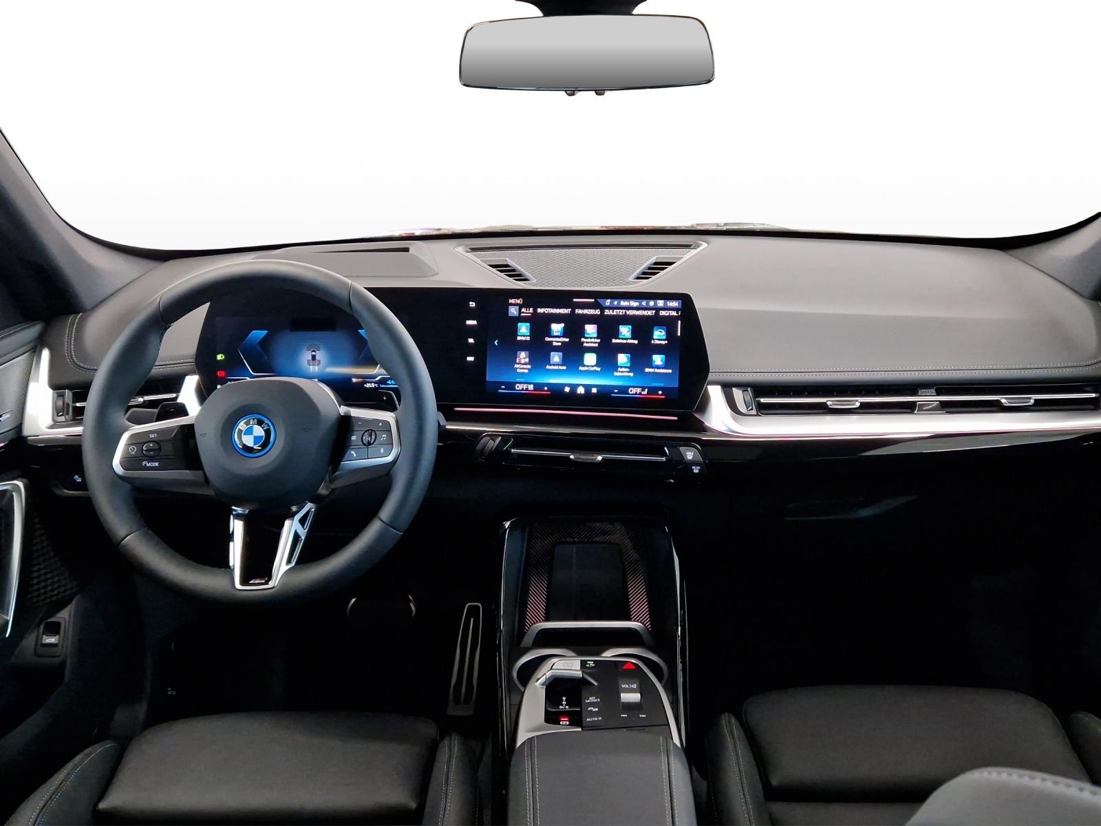 BMW X1 xDrive30e M Sport Pro-image-12