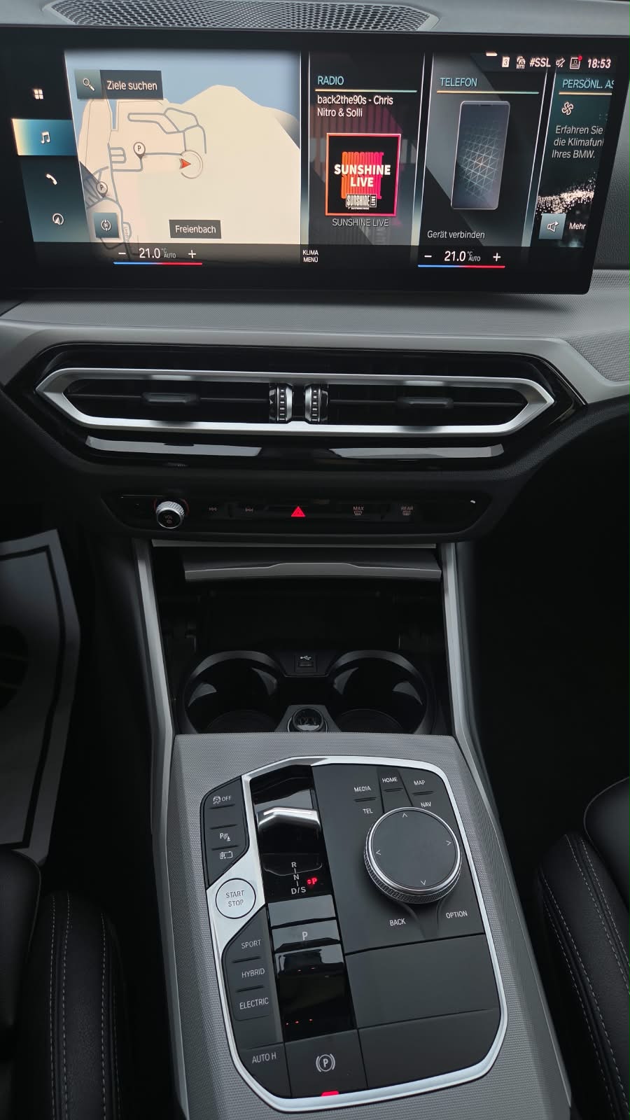 BMW 320e xDrive Touring Steptronic-image-8