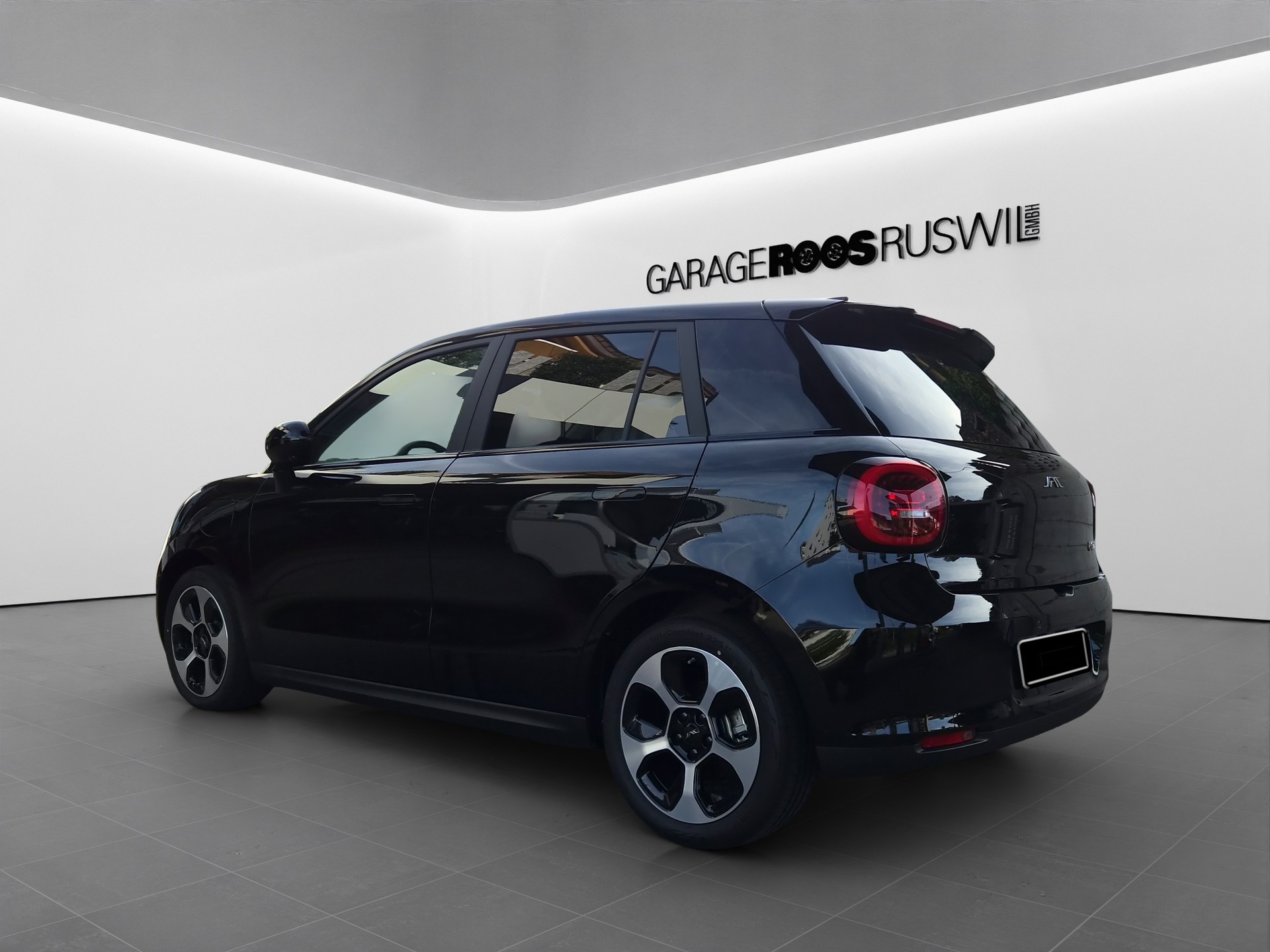 JAC E30X Electric-image-4