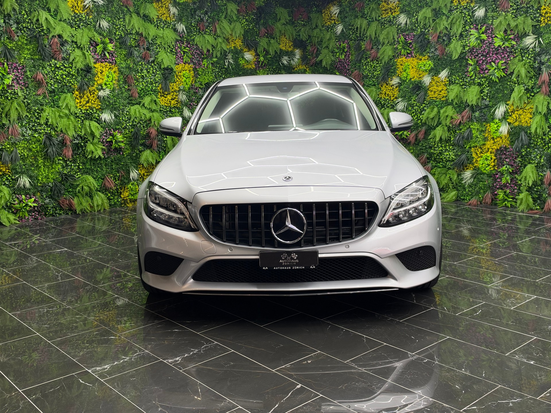 MERCEDES-BENZ C 180 Avantgarde 9G-Tronic-image-2