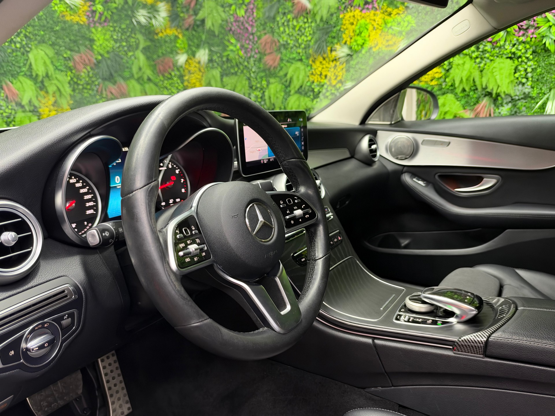 MERCEDES-BENZ C 180 Avantgarde 9G-Tronic-image-13