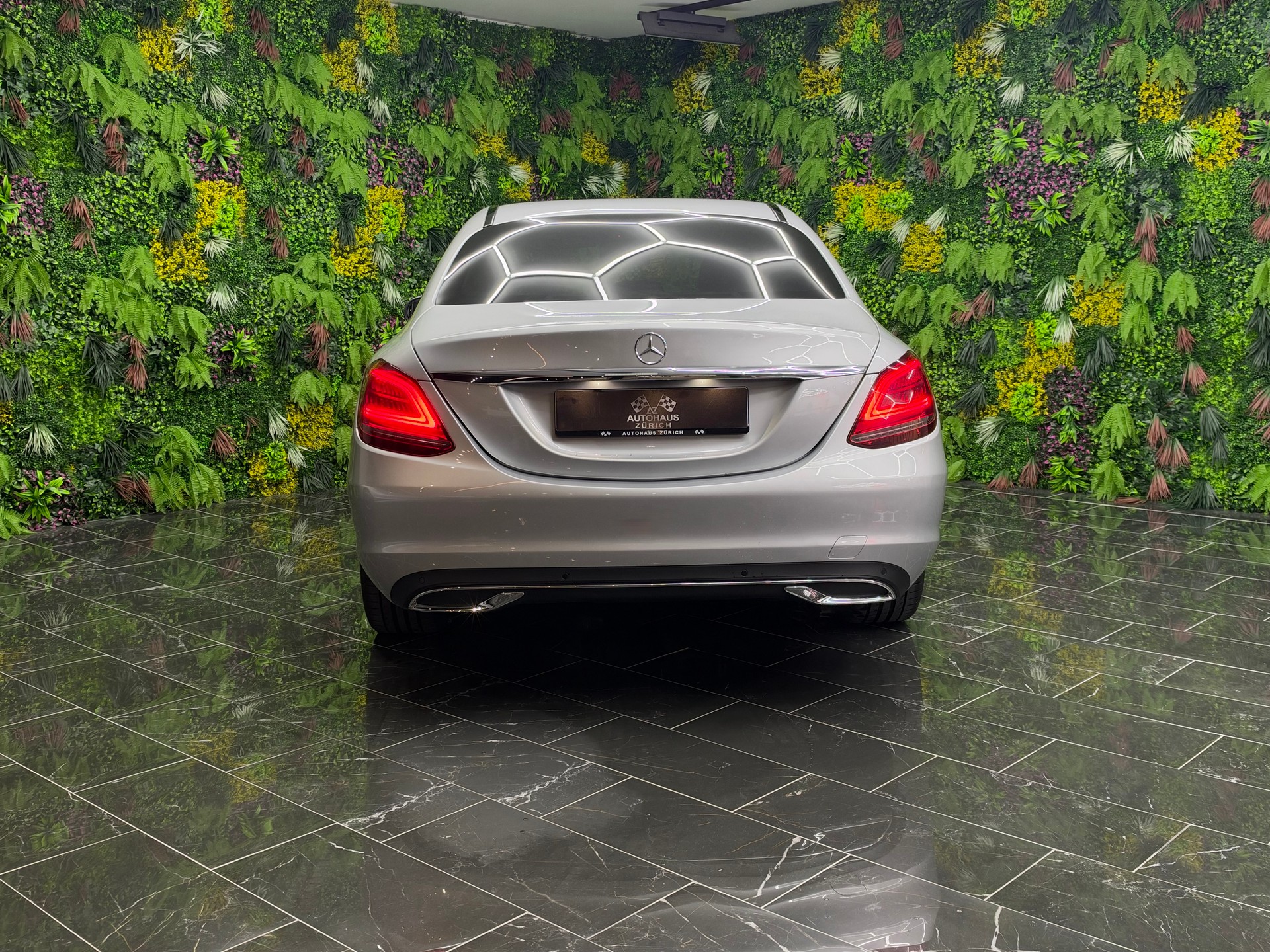 MERCEDES-BENZ C 180 Avantgarde 9G-Tronic-image-6