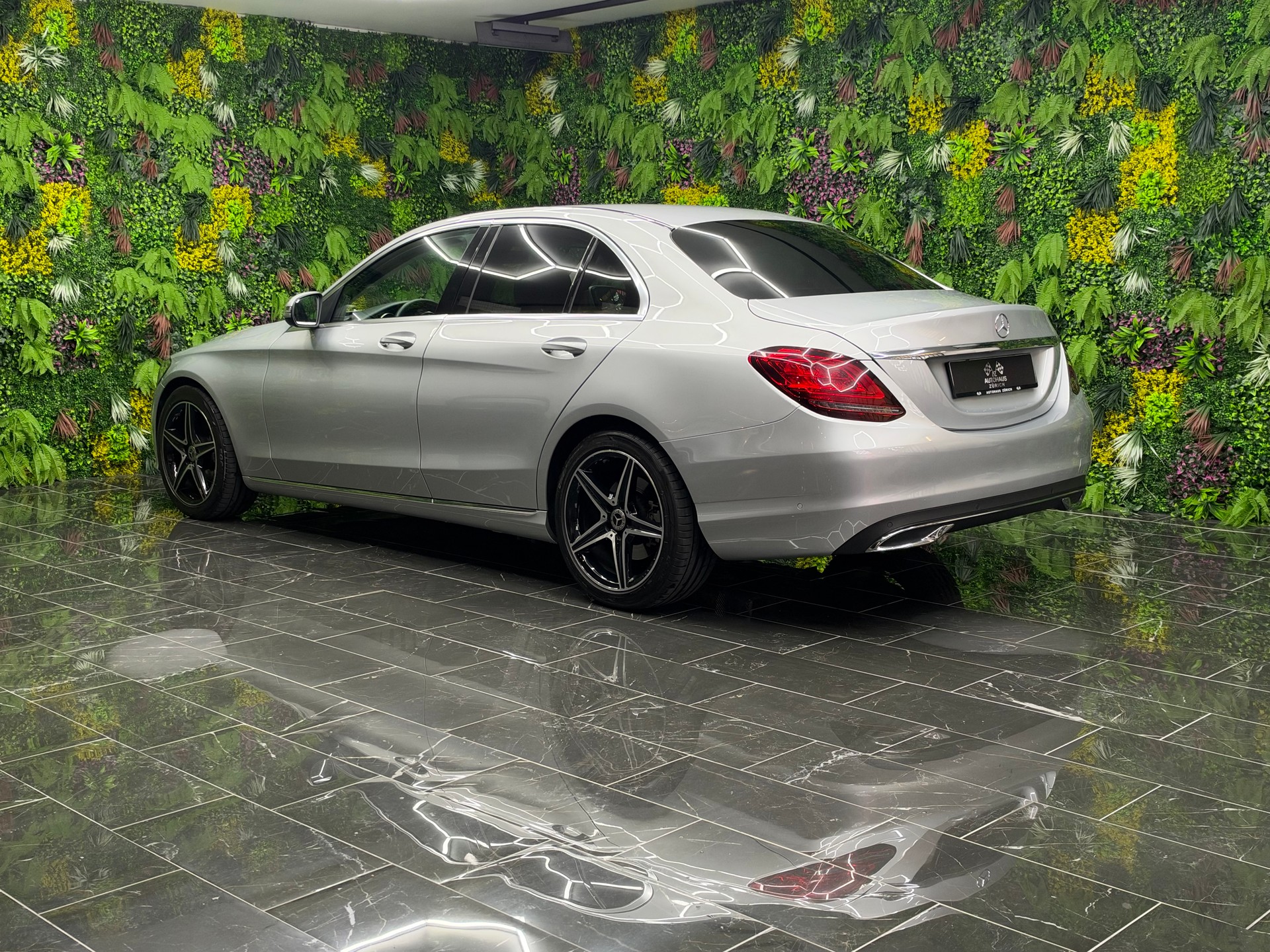 MERCEDES-BENZ C 180 Avantgarde 9G-Tronic-image-5