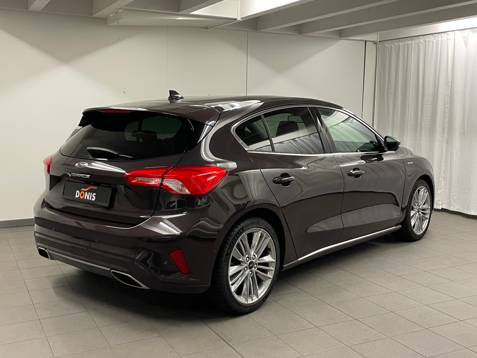 FORD Focus 1.0 SCTi Vignale-image-4