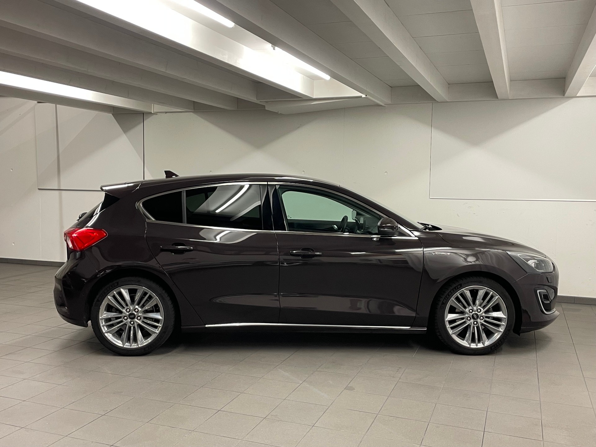FORD Focus 1.0 SCTi Vignale-image-3