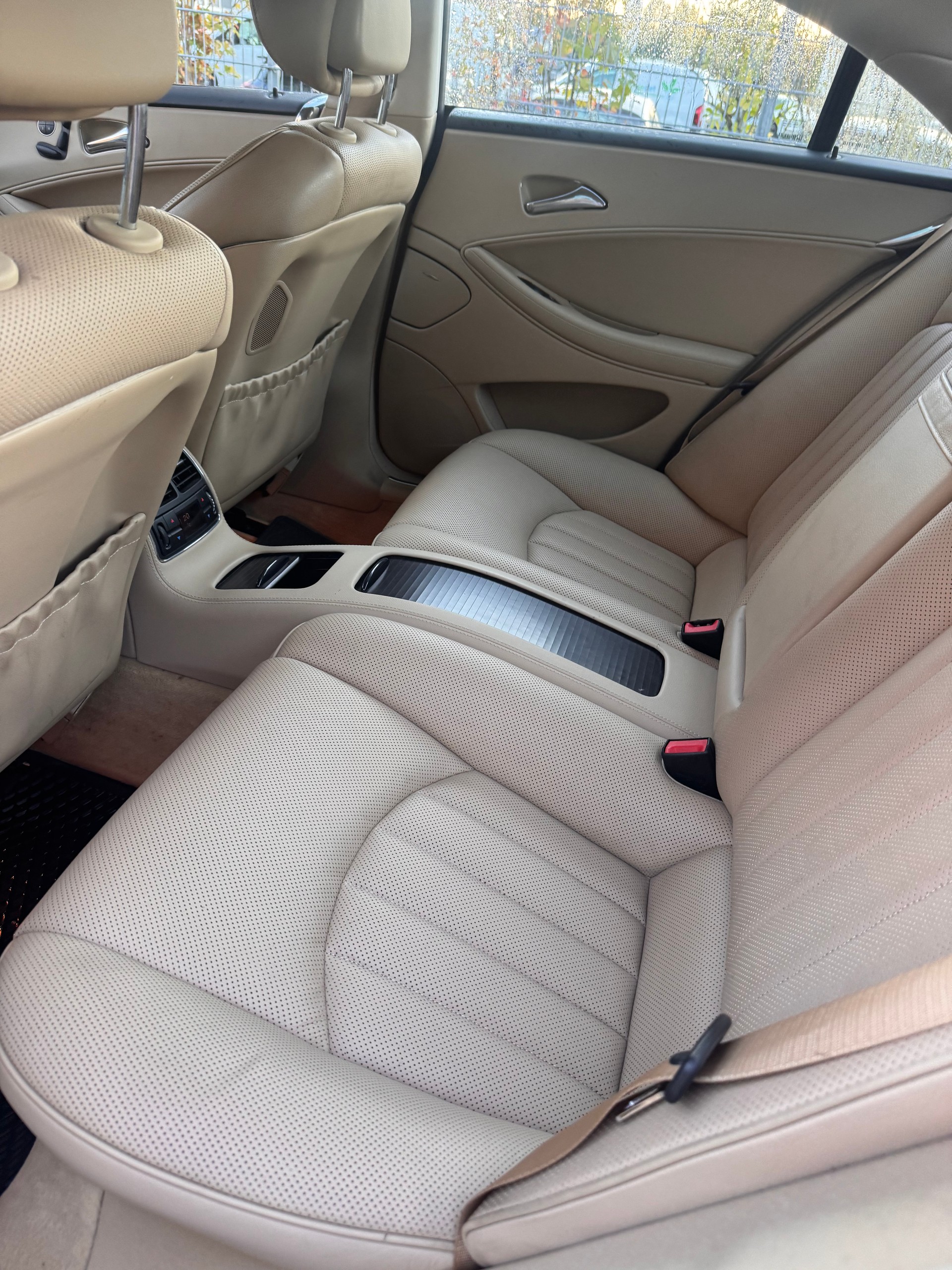 MERCEDES-BENZ CLS 350 7G-Tronic-image-9