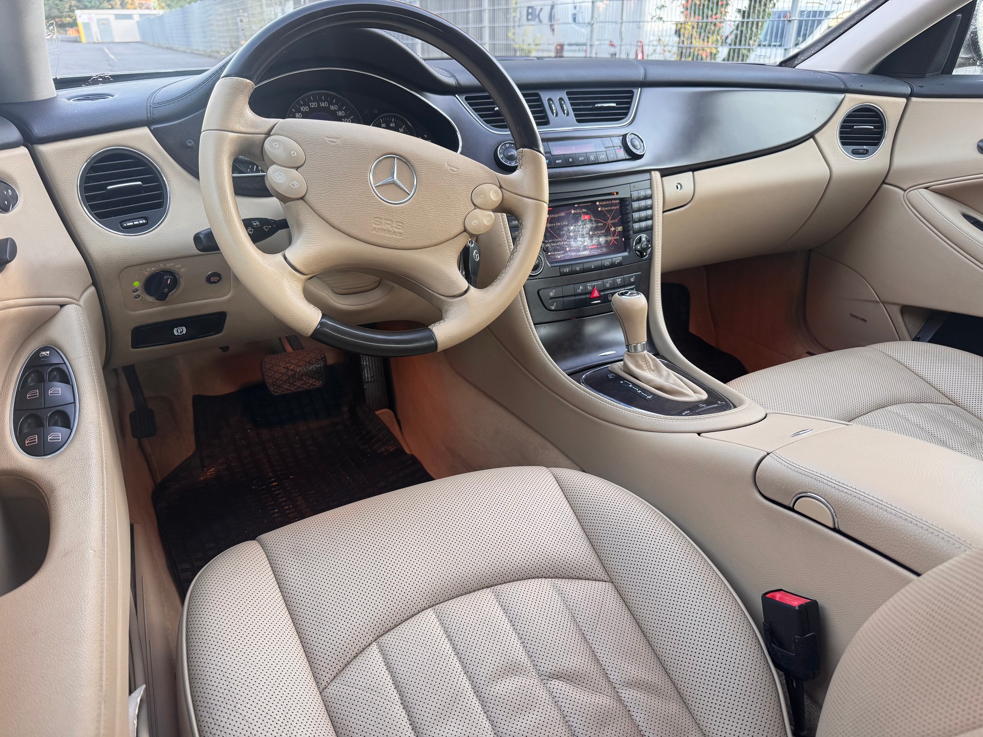 MERCEDES-BENZ CLS 350 7G-Tronic-image-4