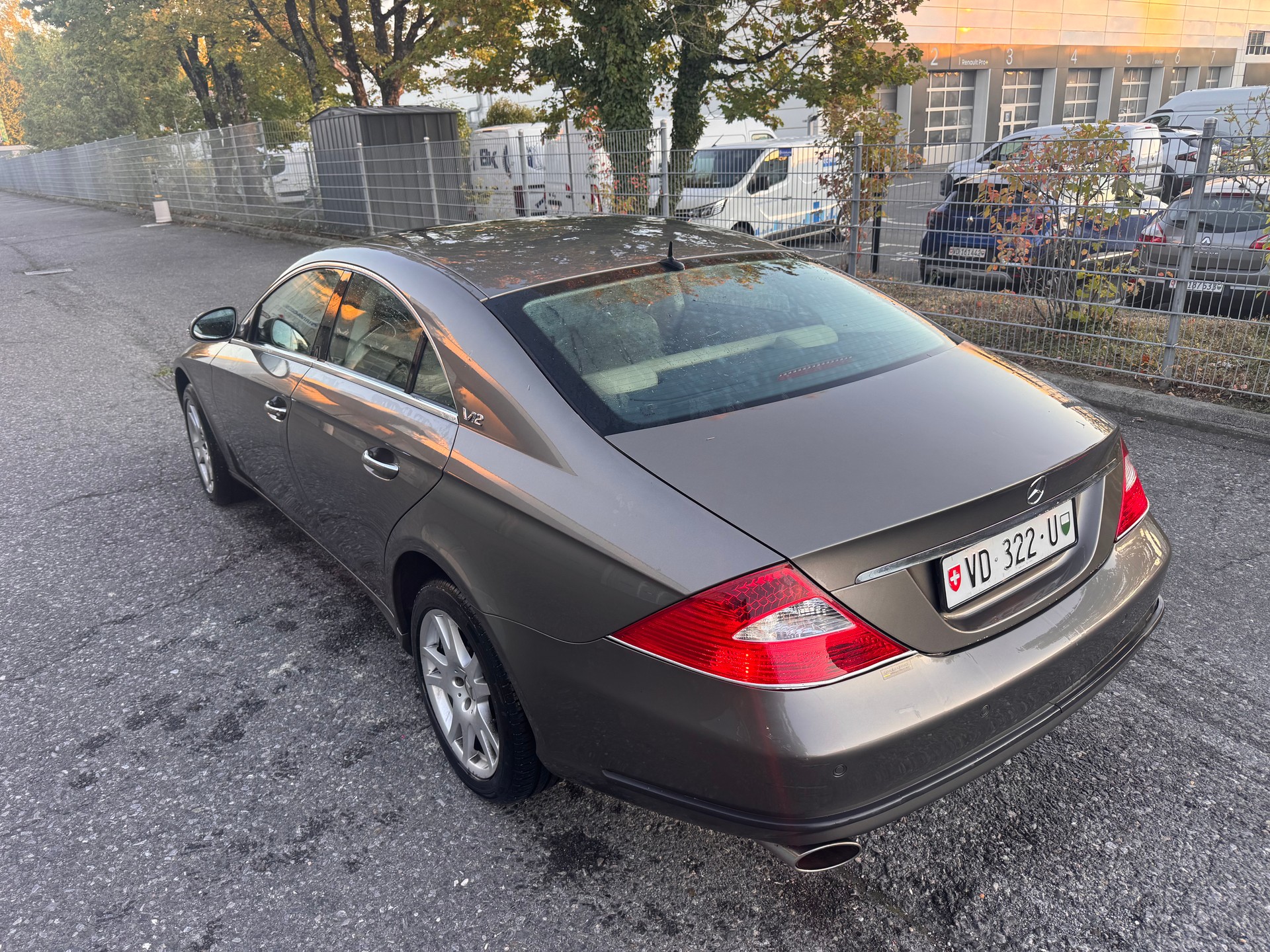MERCEDES-BENZ CLS 350 7G-Tronic-image-3