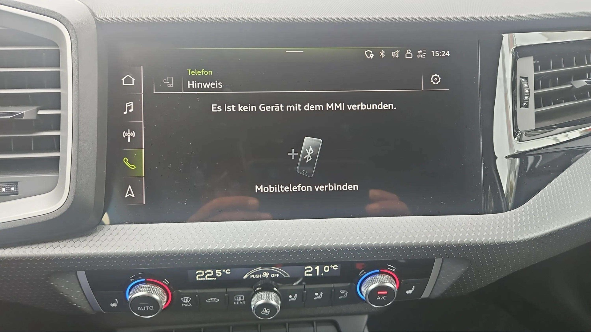 AUDI A1 Sportback 30 TFSI advanced S-tronic mit 5J Werksgarantie oder bis 100000km-image-16