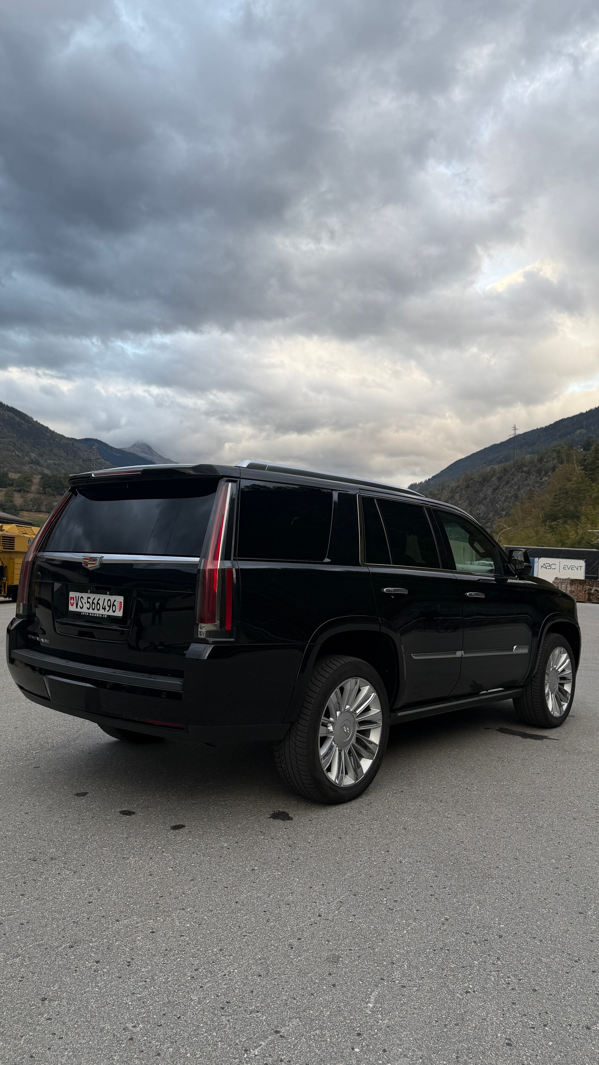 CADILLAC 6.2 V8 Platinum-image-1