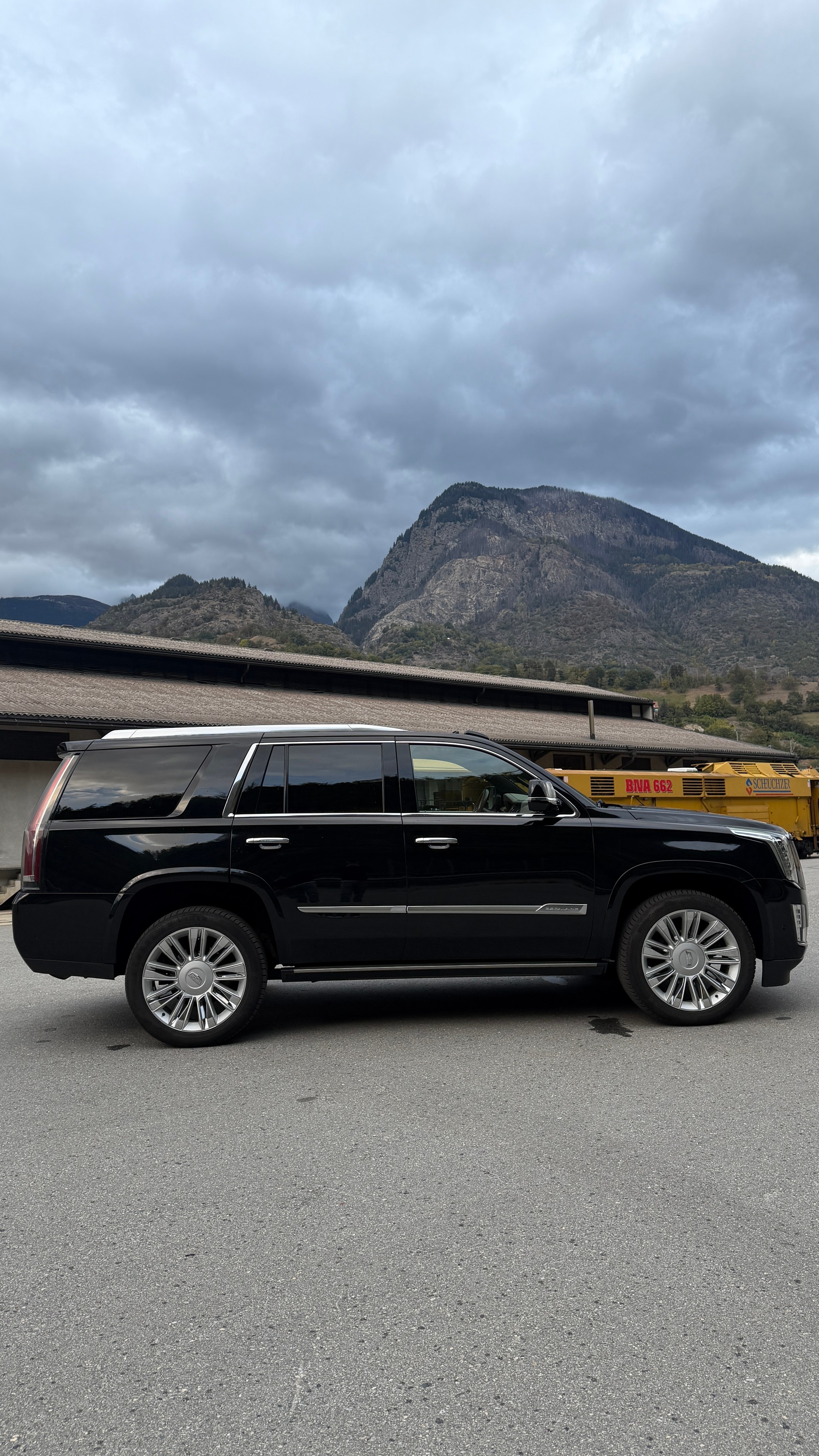 CADILLAC 6.2 V8 Platinum-image-2