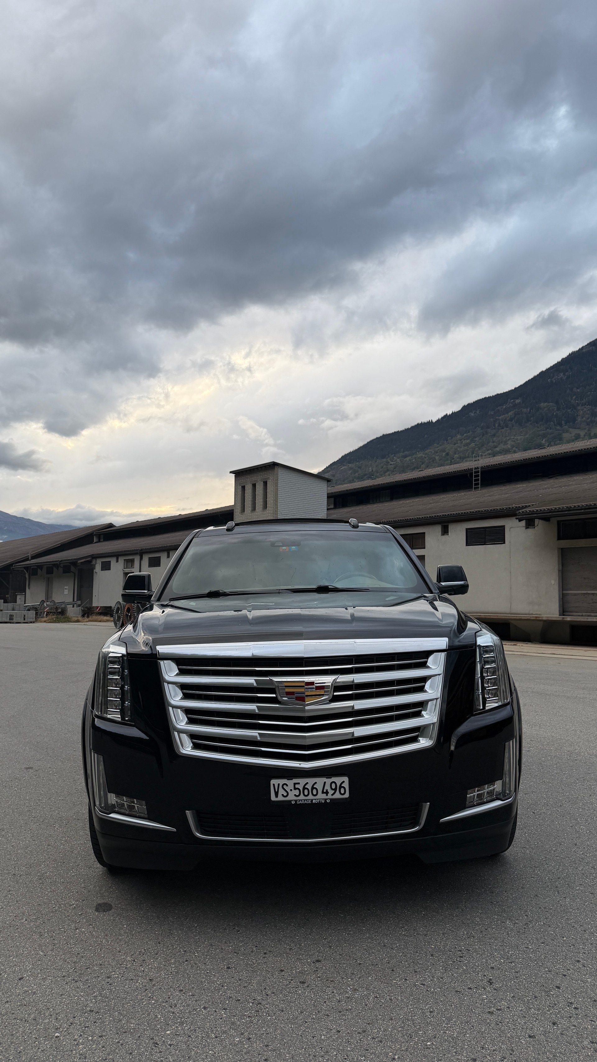 CADILLAC 6.2 V8 Platinum-image-3