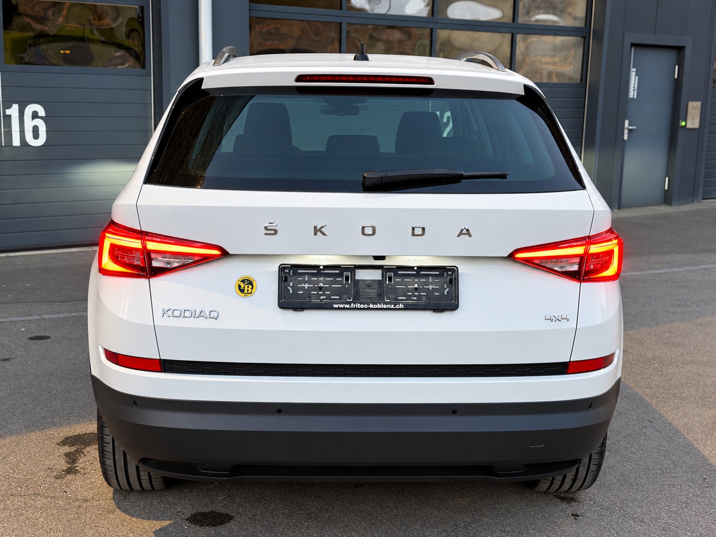 SKODA Kodiaq 2.0 TSI Ambition 4x4-image-4