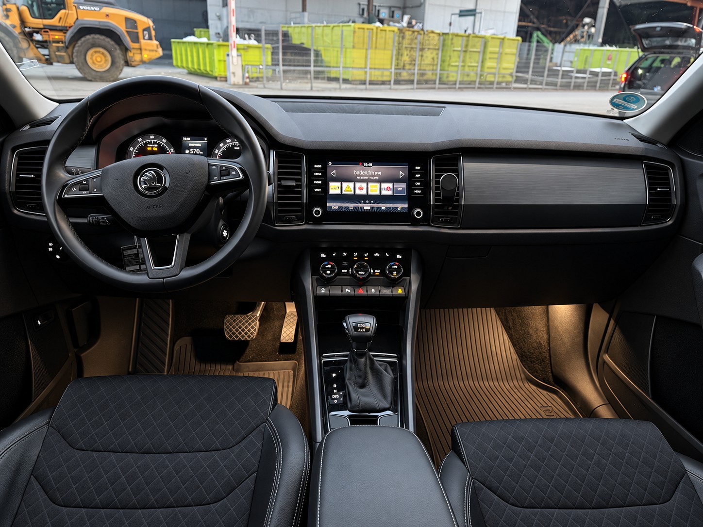 SKODA Kodiaq 2.0 TSI Ambition 4x4-image-8
